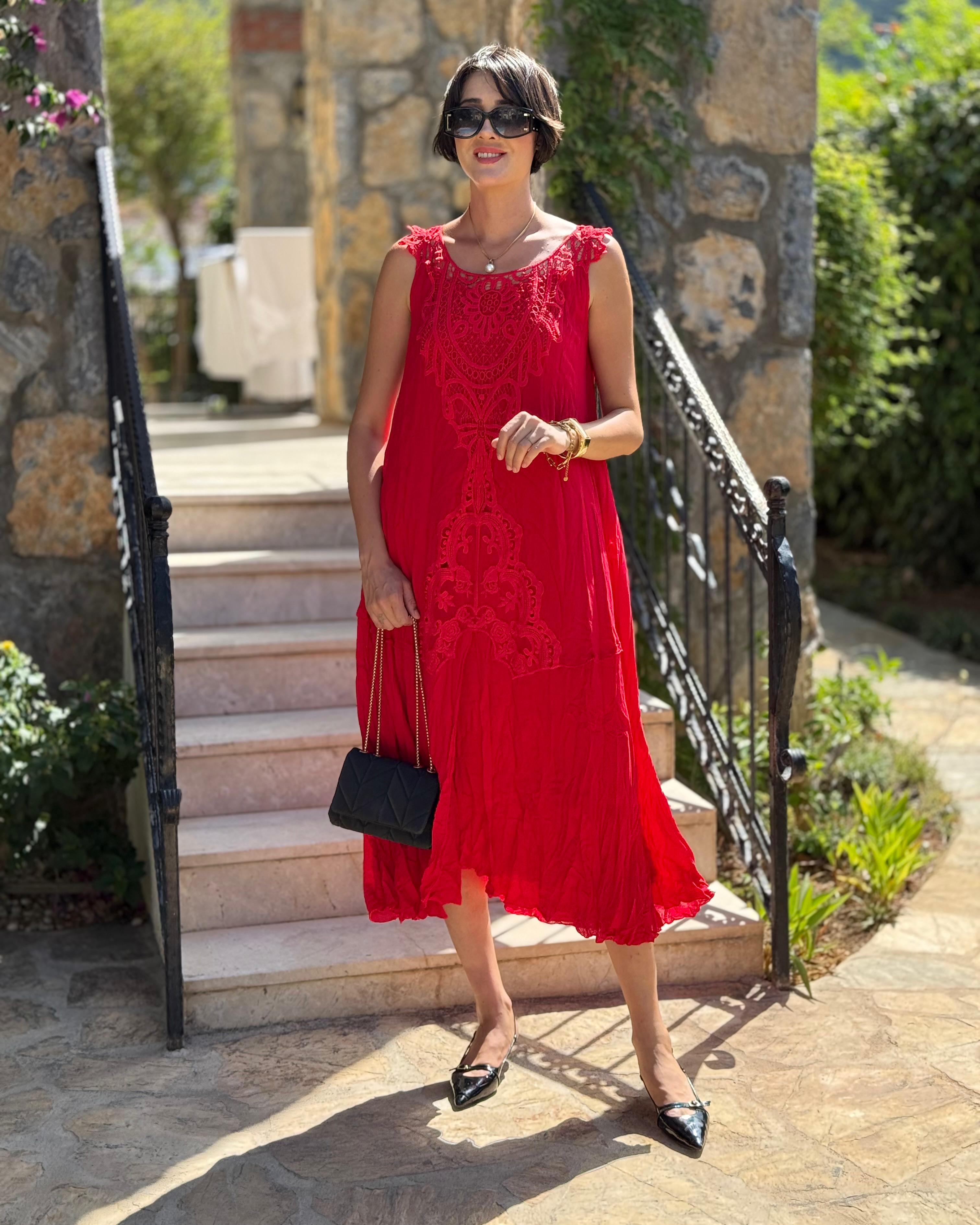 M1046 Vestido Voile Sin Mangas Rojo