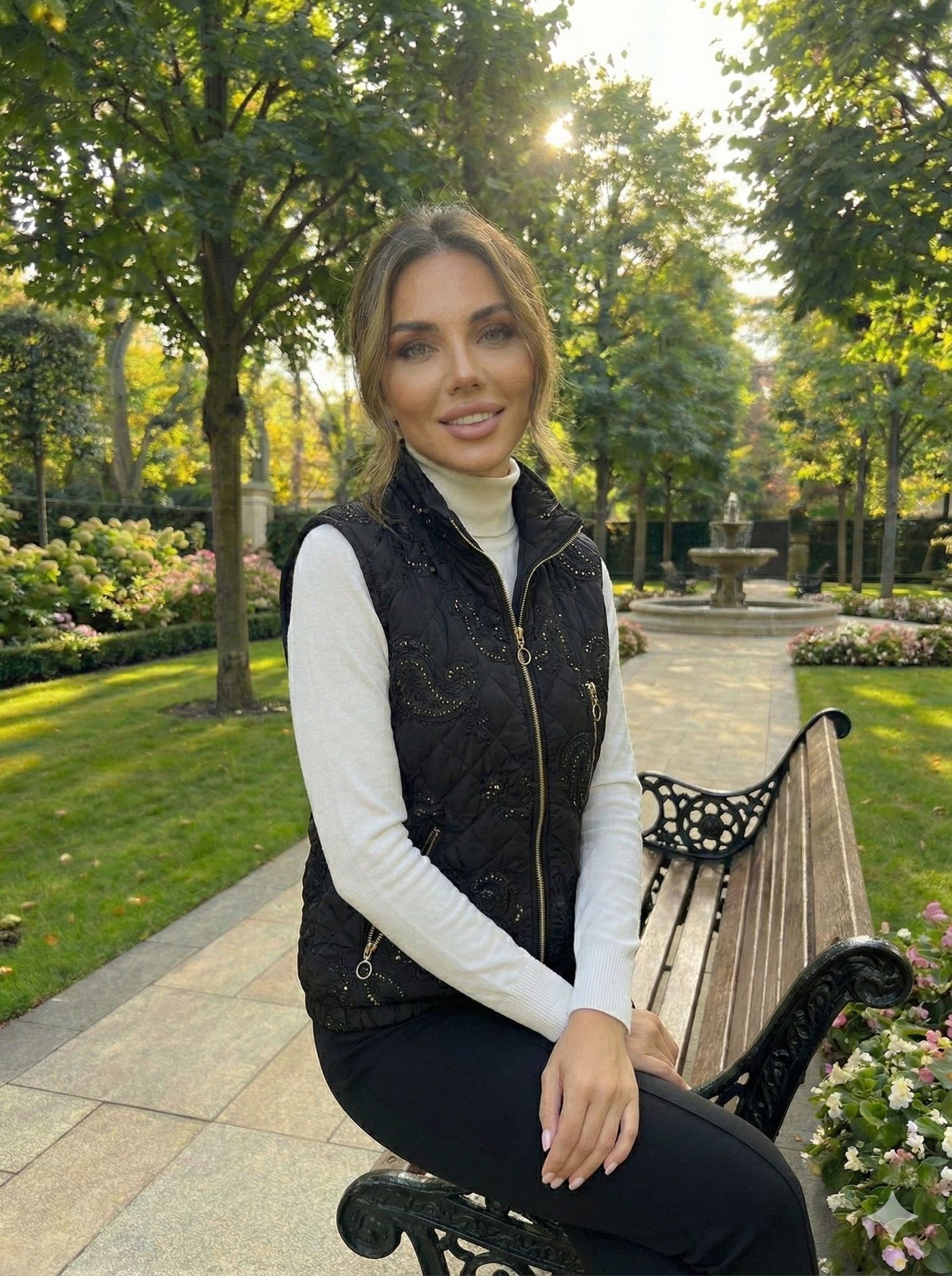 NC61581 Şal Desen Pullu Balıkçı Yaka Kapitone İtalyan Yelek Siyah