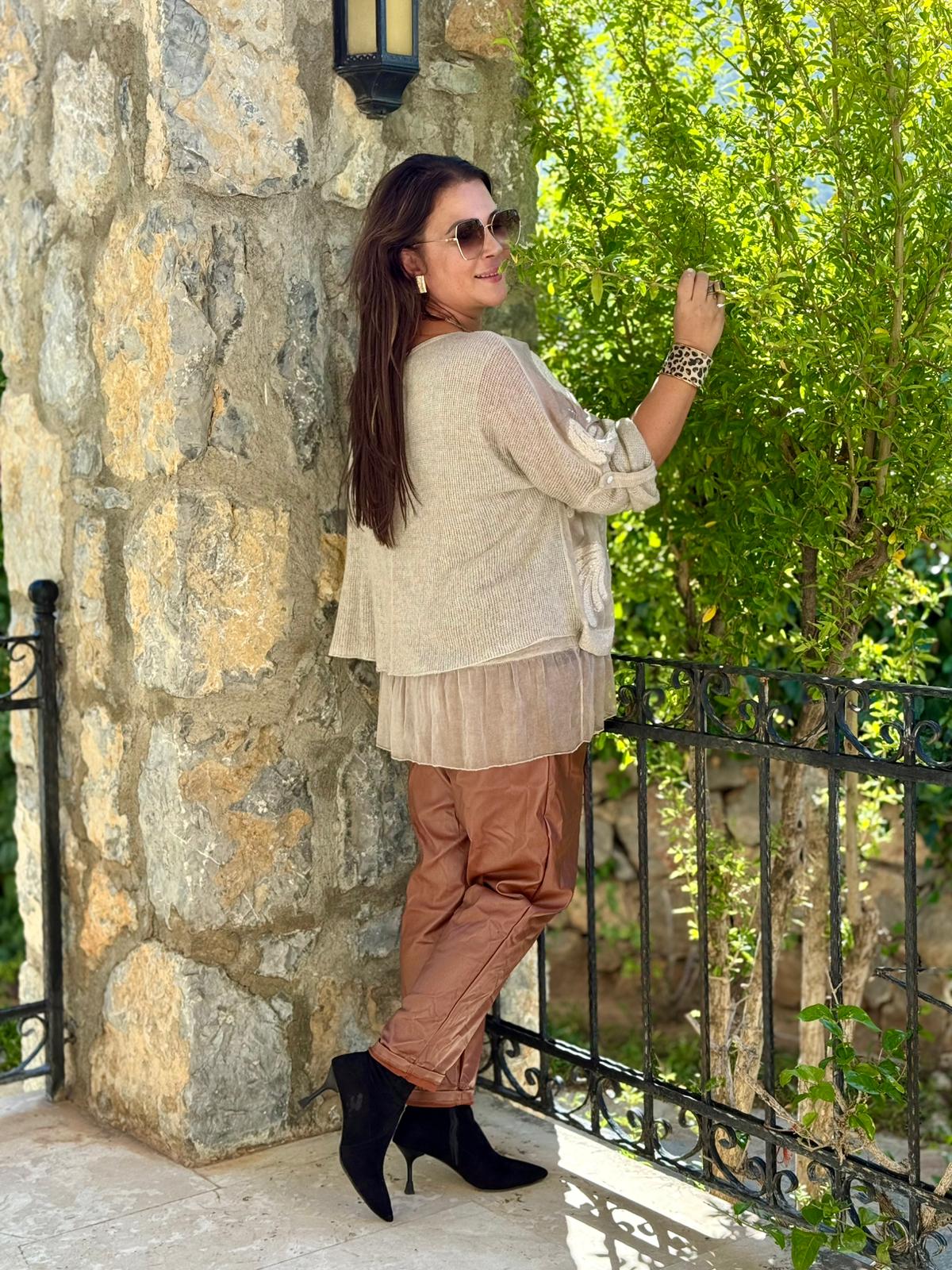 NC0023 Pul Payetli Kabartmalı İpek Triko İtalyan Bluz Krem