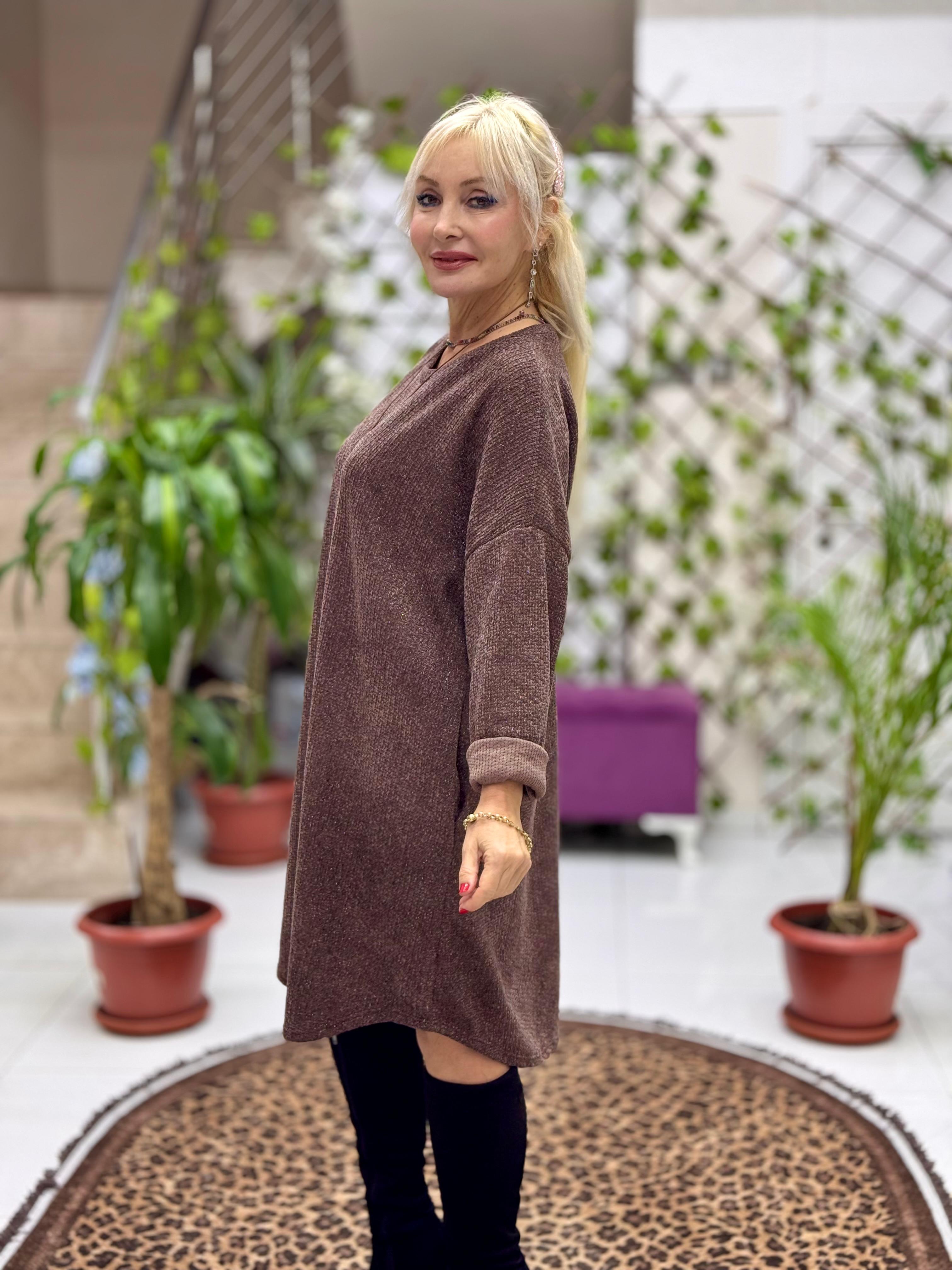 NC25158 Simit Yaka Kolyeli Simli İtalyan Kadife Elbise Kahve