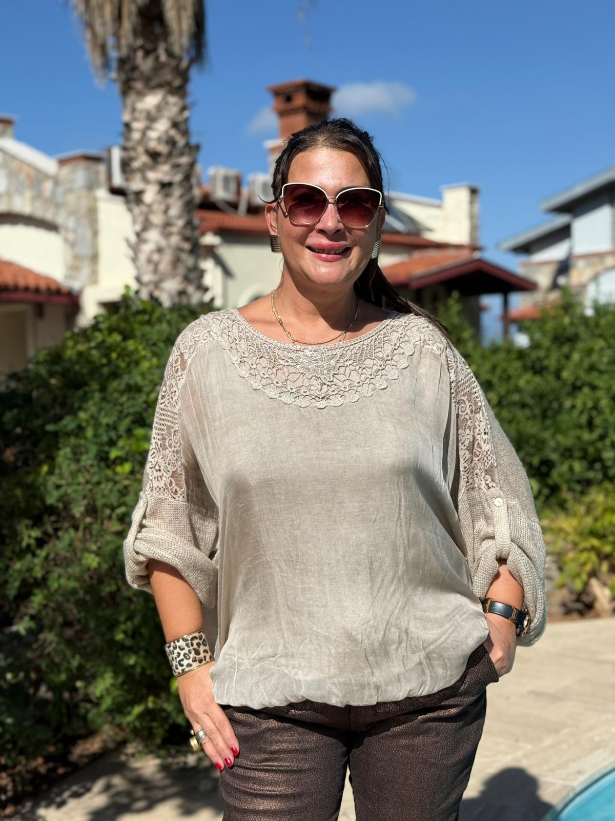 NC1888 Sırt ve Omuz Dantelli İpek Triko İtalyan Bluz Krem