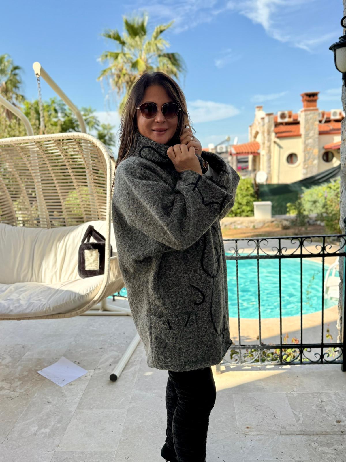 YG89052 Degaje Yaka Üstten Kapamalı Cepli İtalyan Keçe Kaban Yeşil