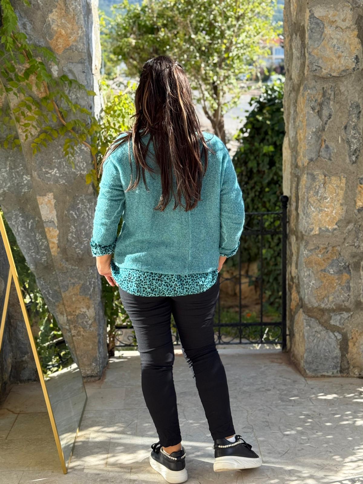 P6811 Prendas de punto con estampado de camuflaje Caqui