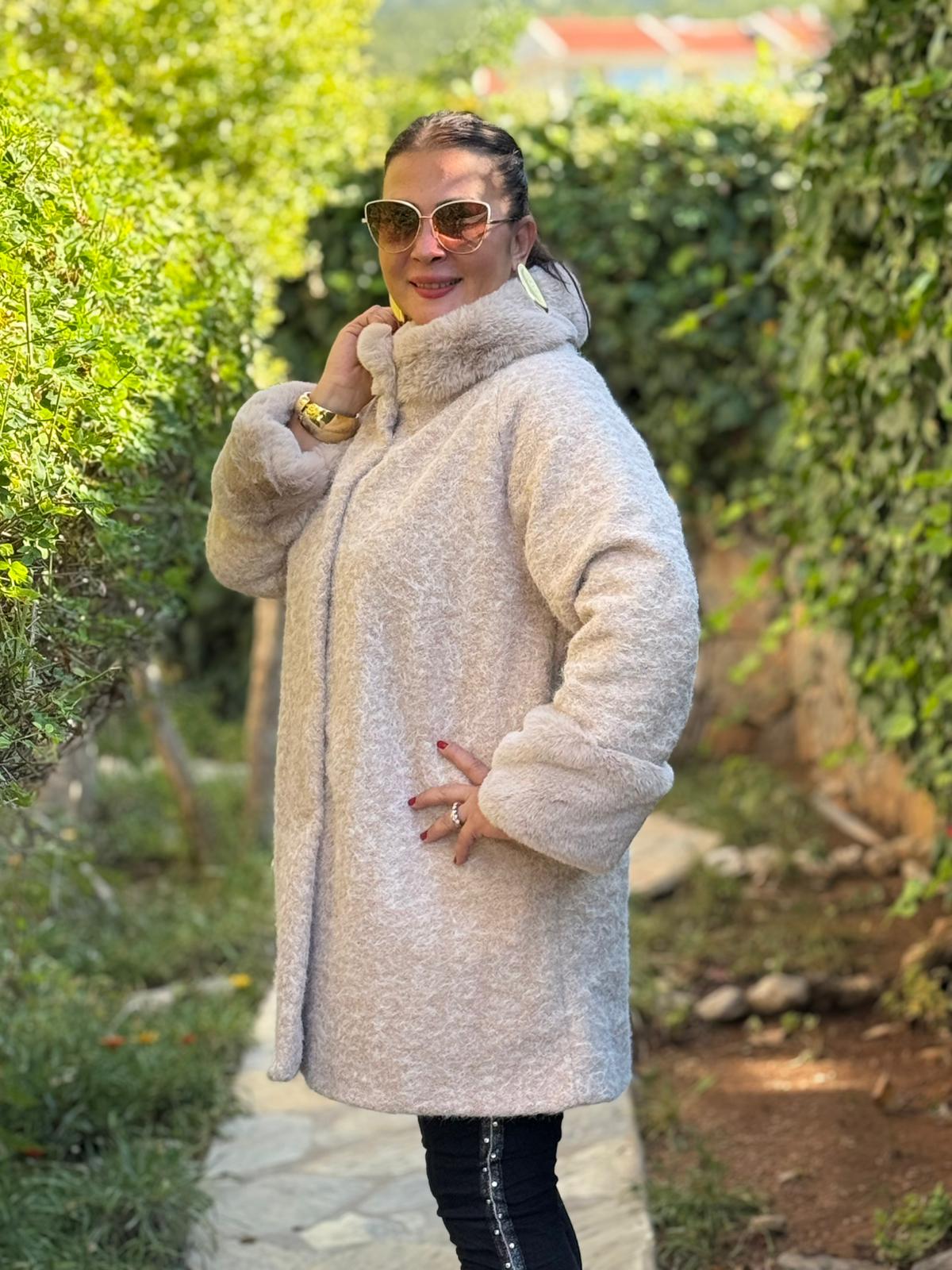 N2238 Abrigo Napa Leopardo Cremallera Negro