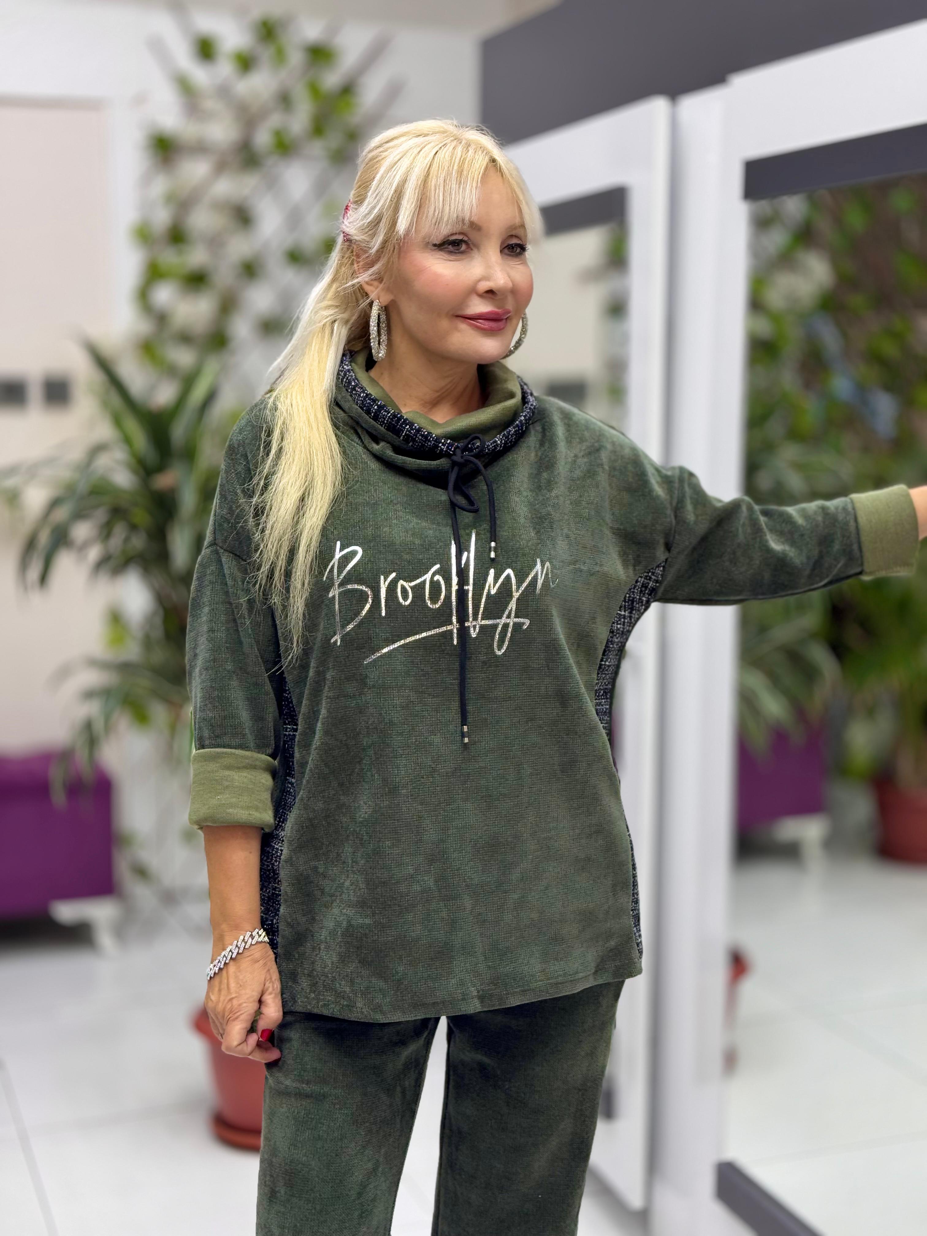 NC15495 Brooklyn Yazılı Degaje Yaka İtalyan Kadife Takım Haki