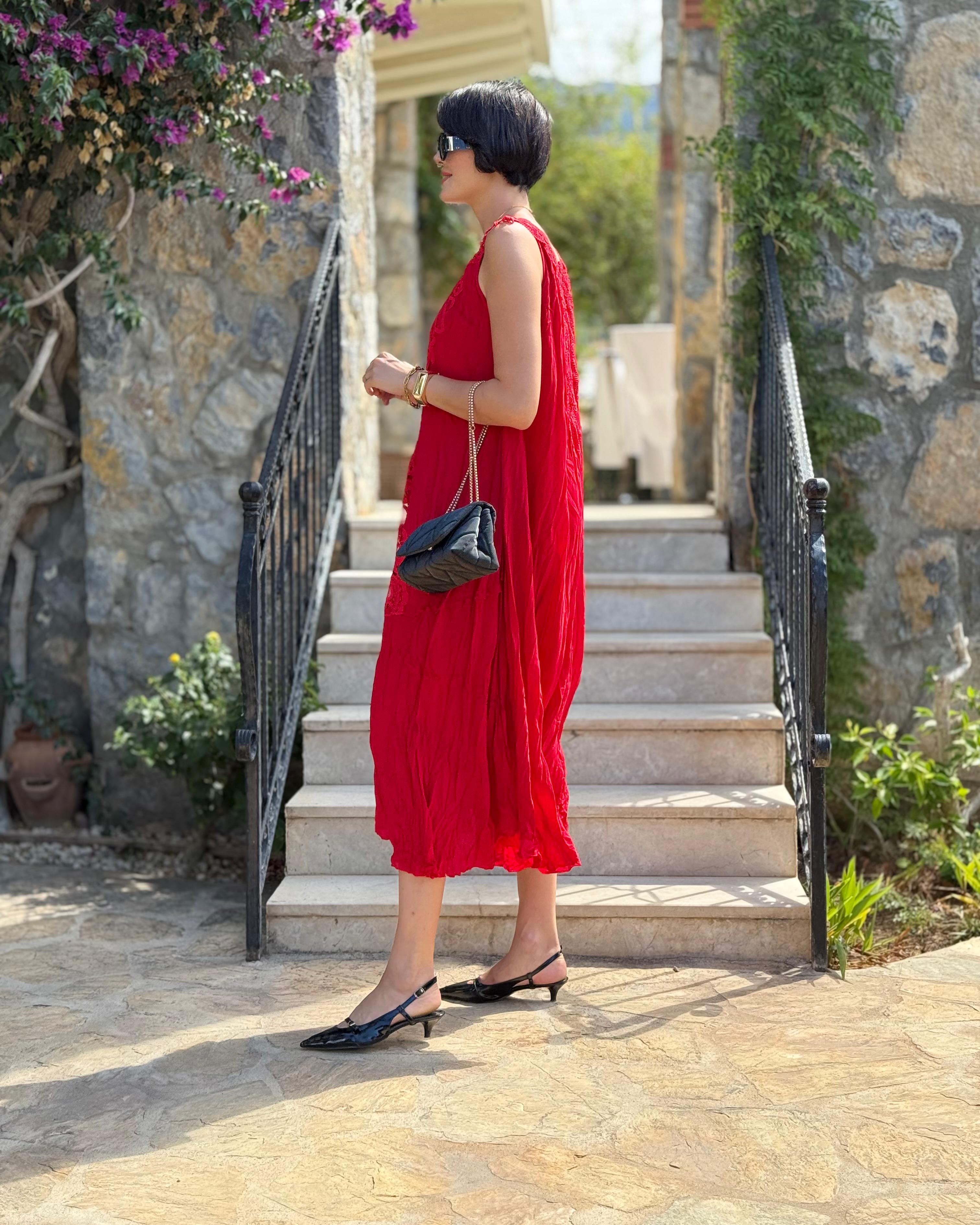 M1046 Vestido Voile Sin Mangas Rojo