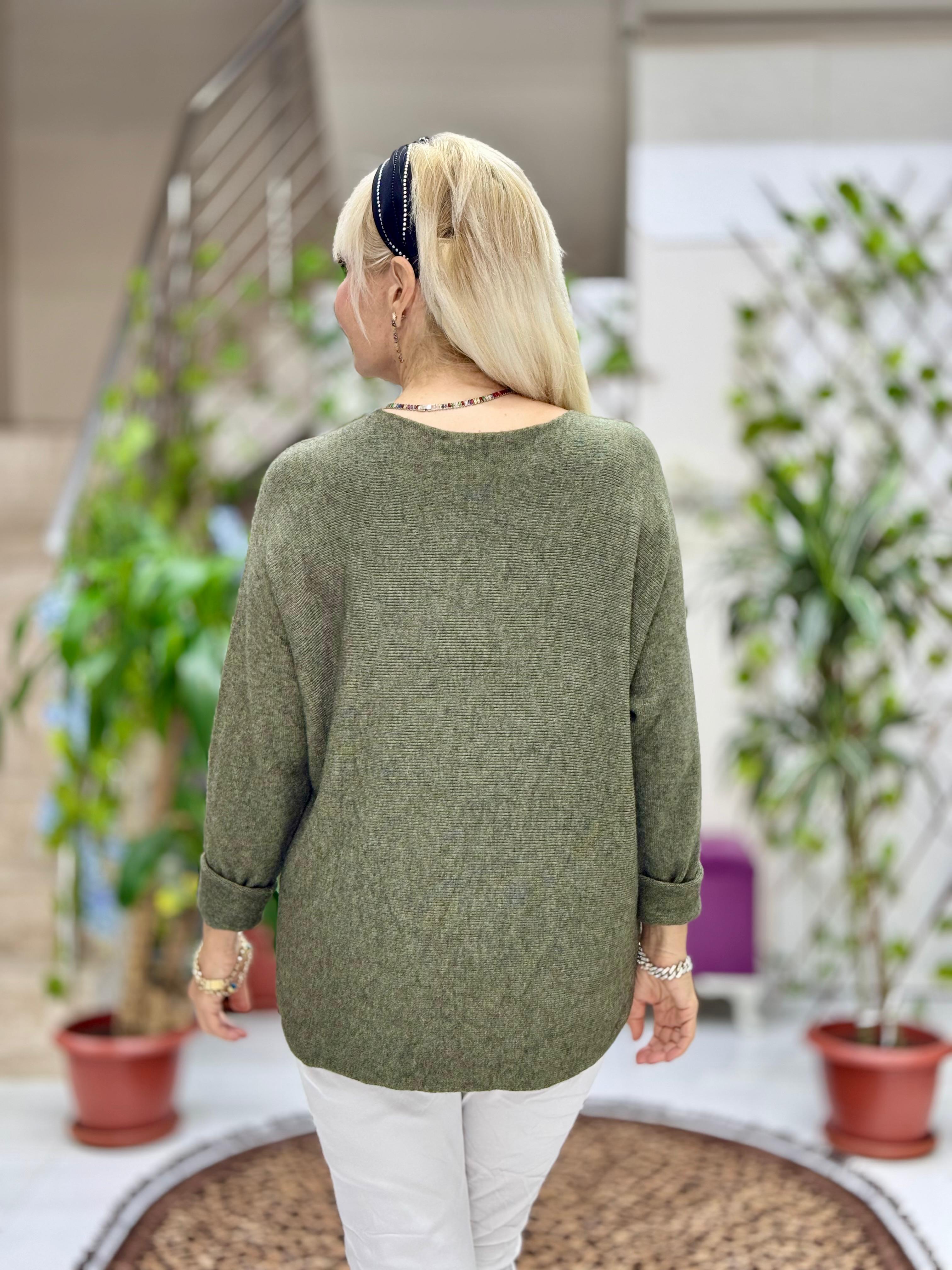 YG8022 Çiçek Desenli Taşlı İtalyan Triko Bluz Yeşil