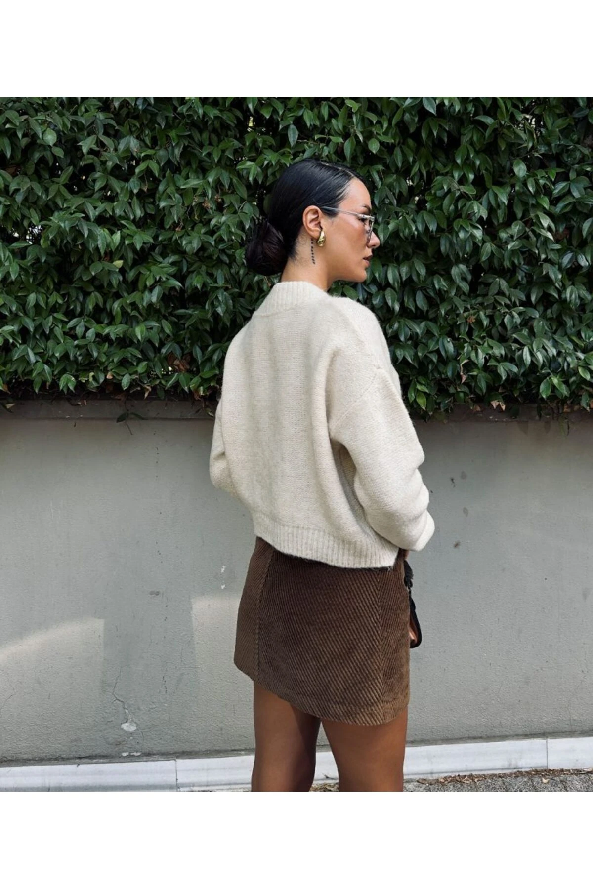 Derin V Yaka Triko Kazak – Butik Koleksiyon