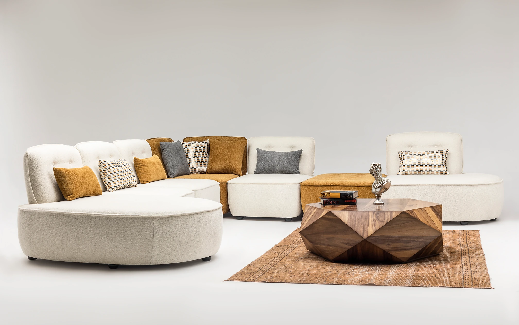 Aura Köşe Takımı