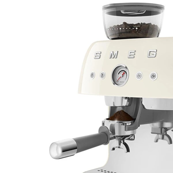 KREM ÖĞÜTÜCÜLÜ ESPRESSO KAHVE MAKİNESİ