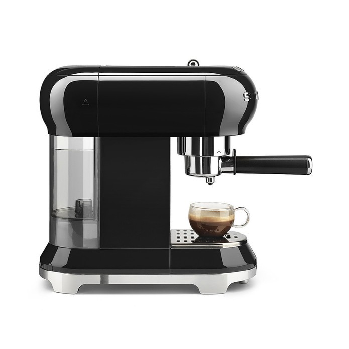 SİYAH ESPRESSO KAHVE MAKİNESİ 