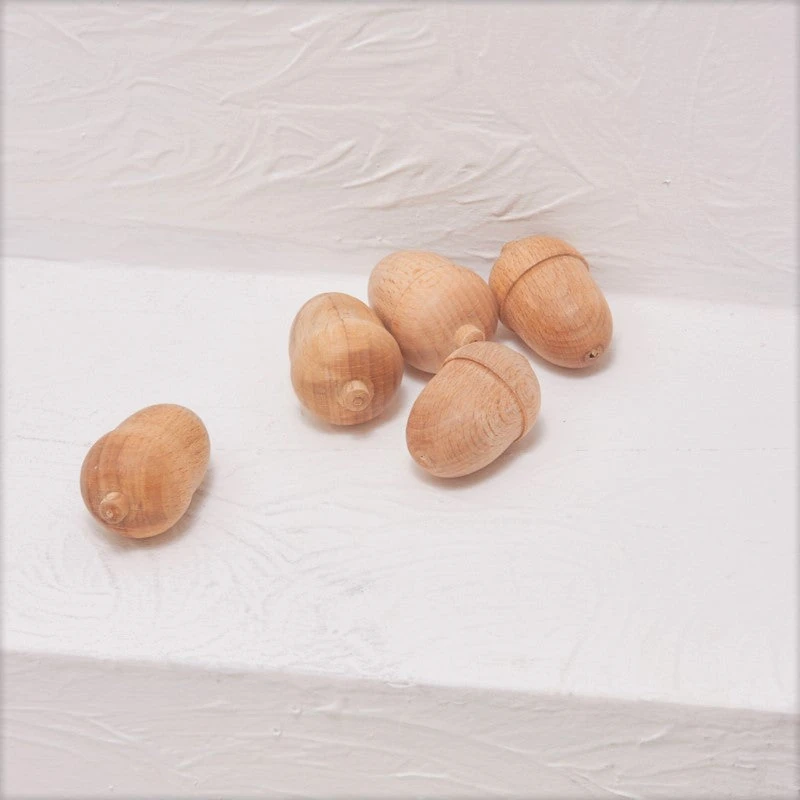 Ahşap Büyük 5'li Meşe Palamutları