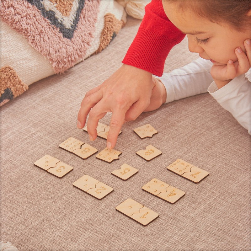 Ahşap Domino Stili Eşleştirme Sayı Oyunu
