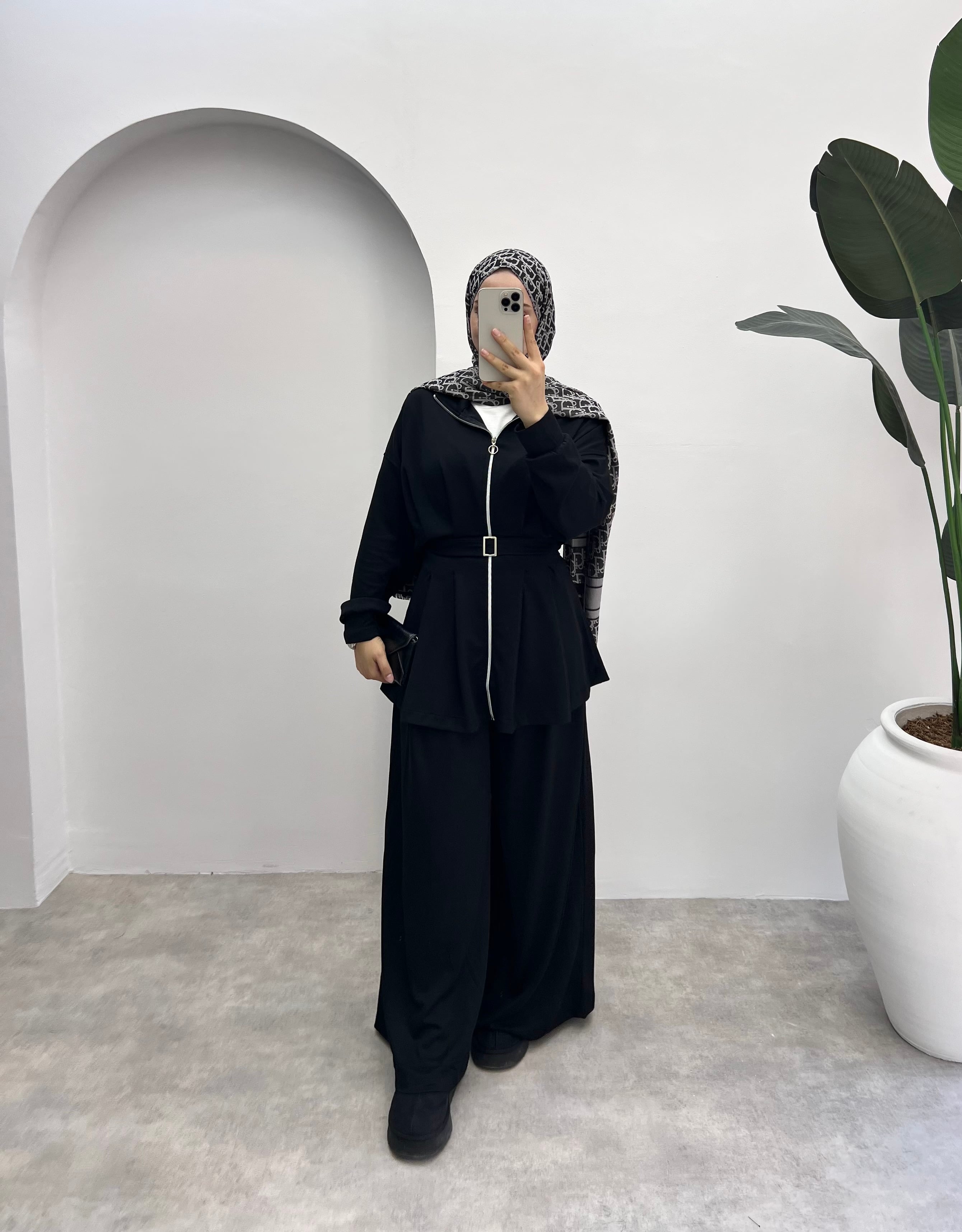Lia Kemerli Pantolonlu Takım Siyah 