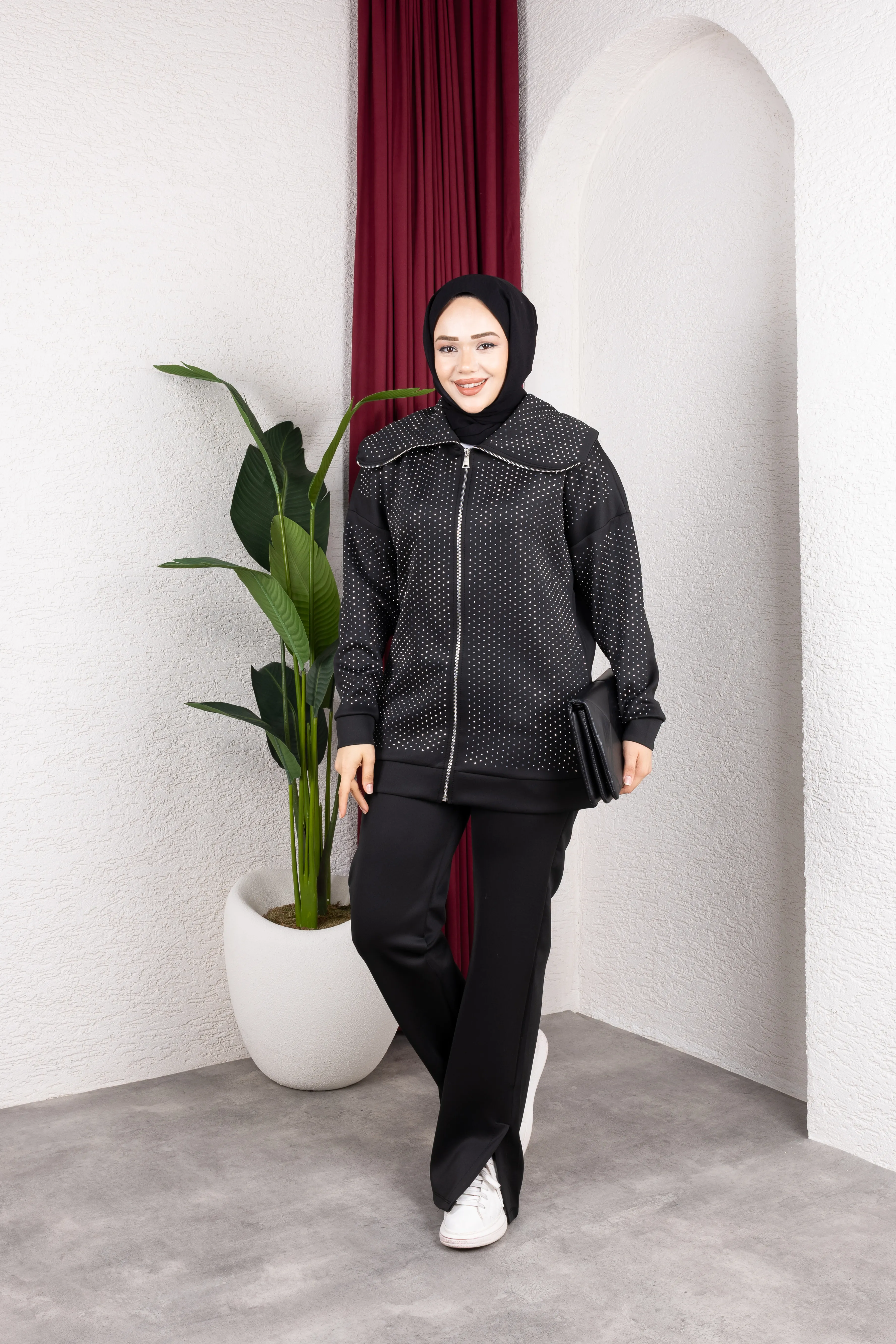 Alysa Fermuarlı Parlak Takım Siyah