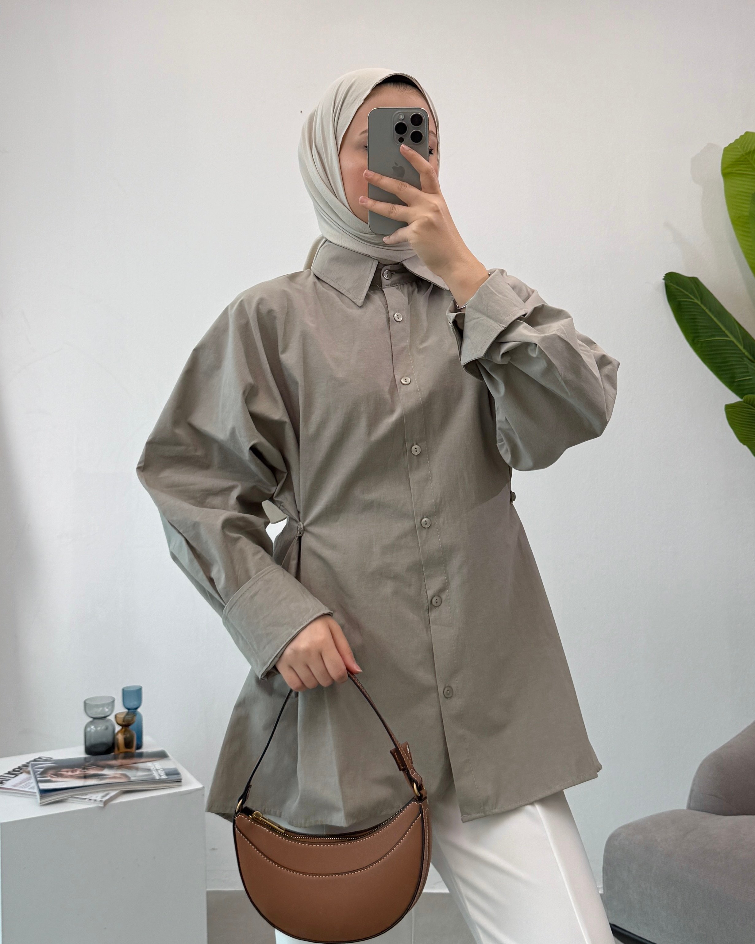 Premium Belden Düğmeli Tasarım Gömlek  - Çağla