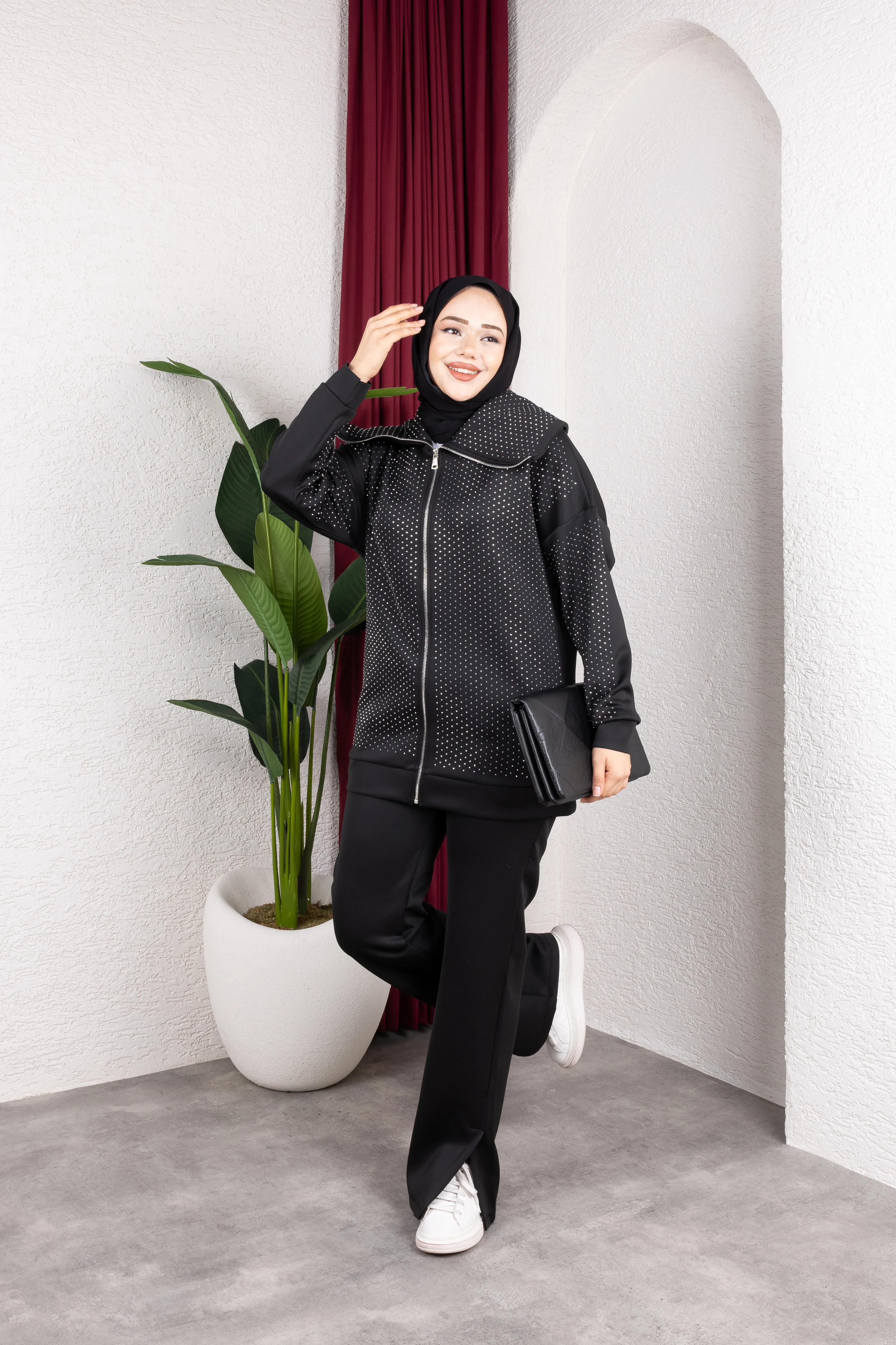 Alysa Fermuarlı Parlak Takım Siyah