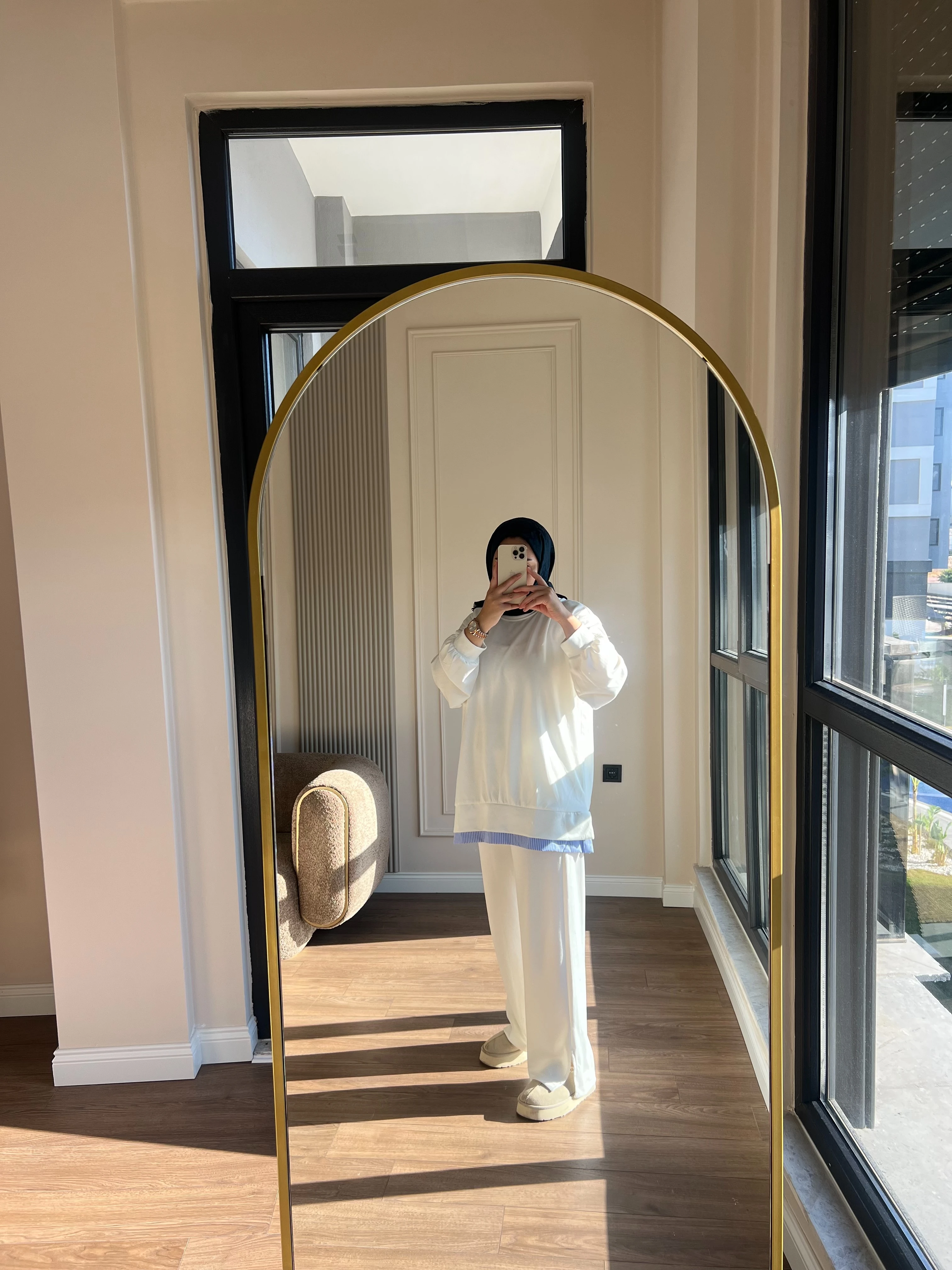 Gömlek Detaylı Oysh Takım Beyaz