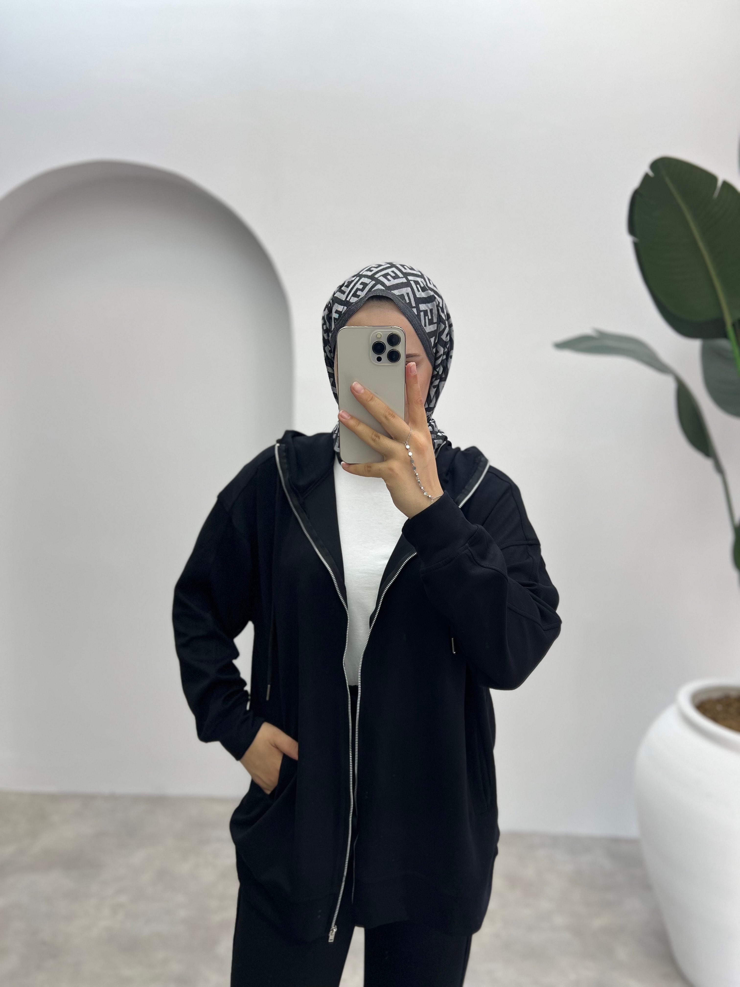 Basic Kapşonlu Pantolonlu Takım Siyah