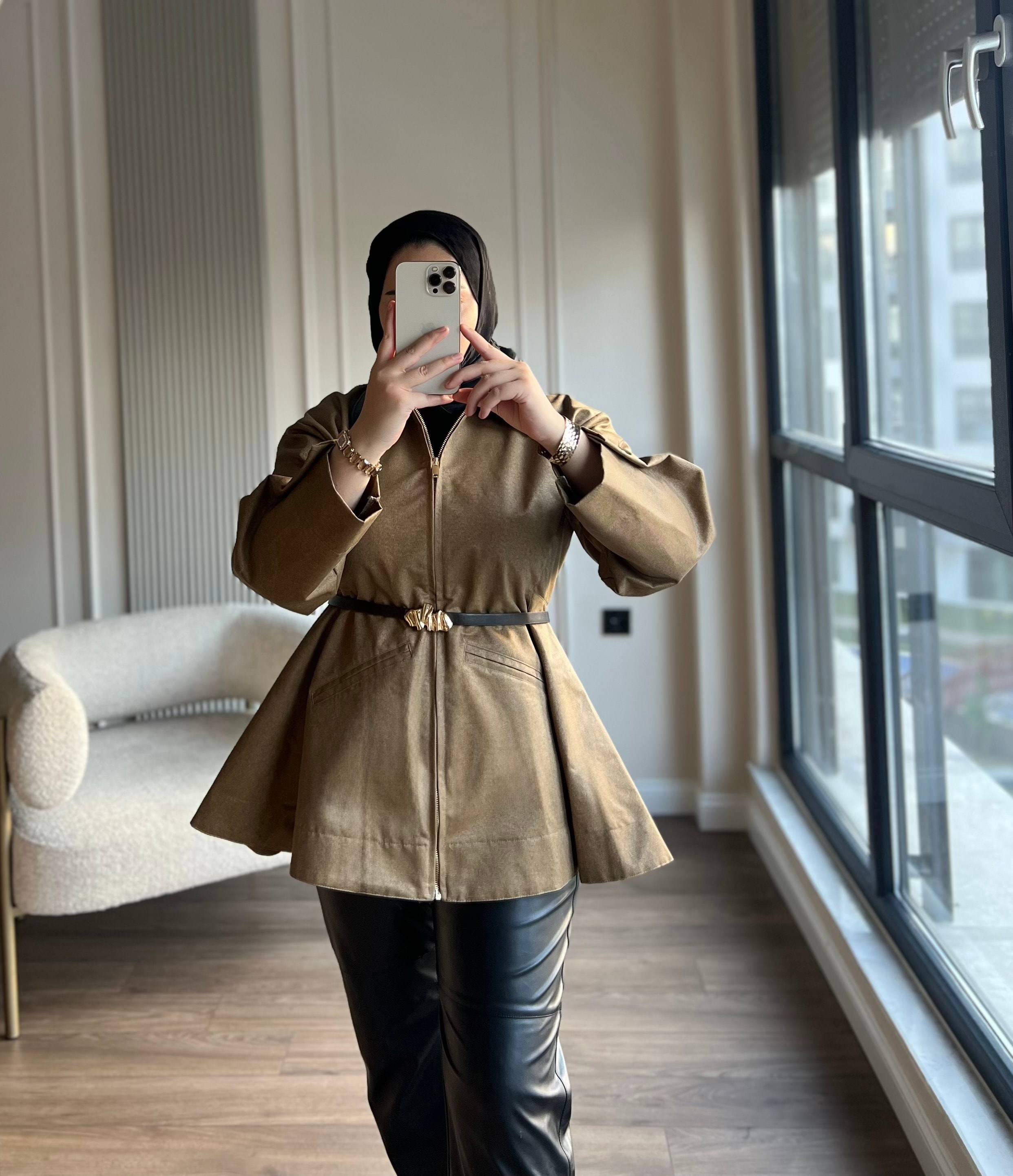 Belden Oturtmalı  Fermuarlı Trenç Camel