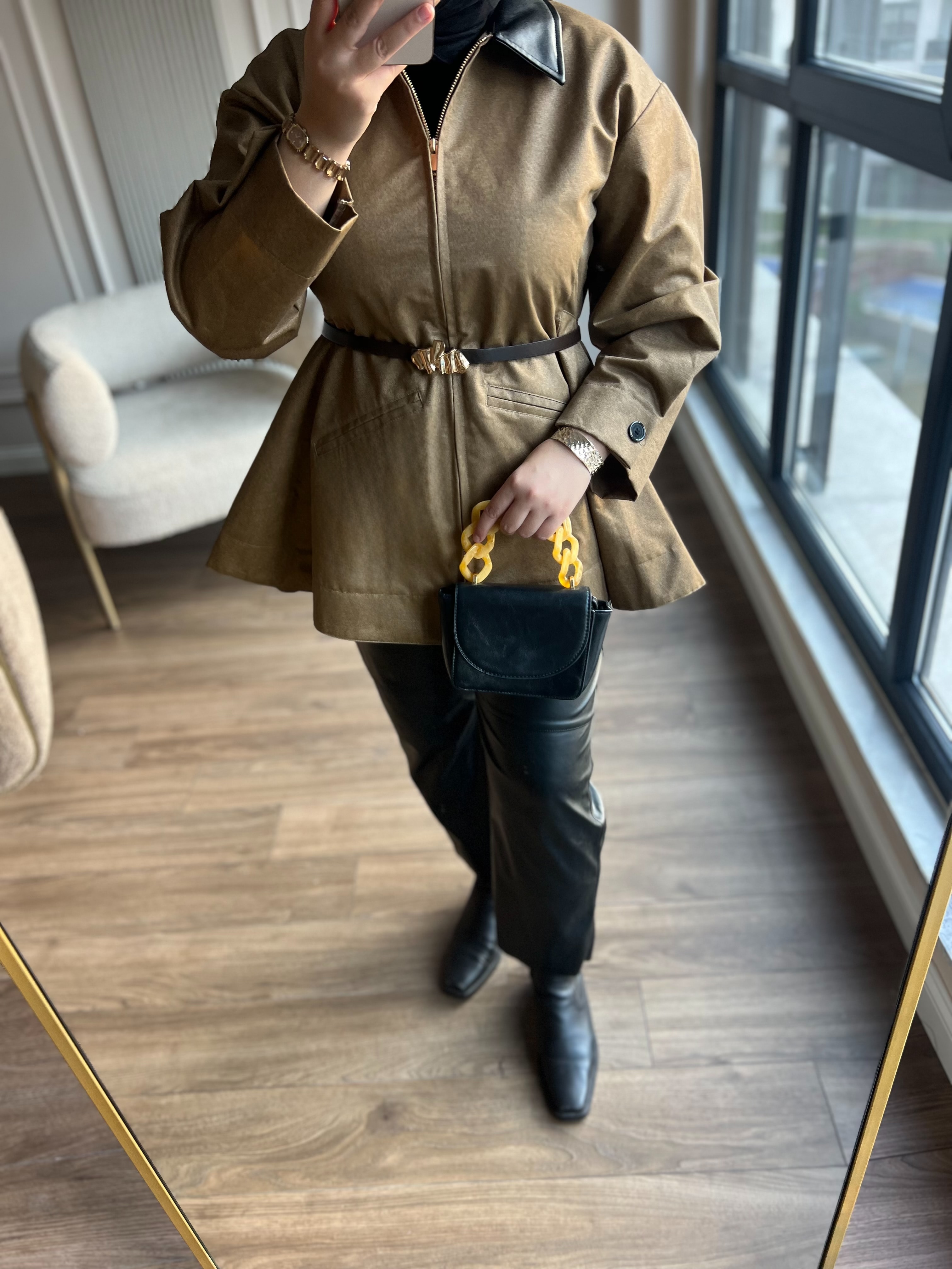 Belden Oturtmalı  Fermuarlı Trenç Camel