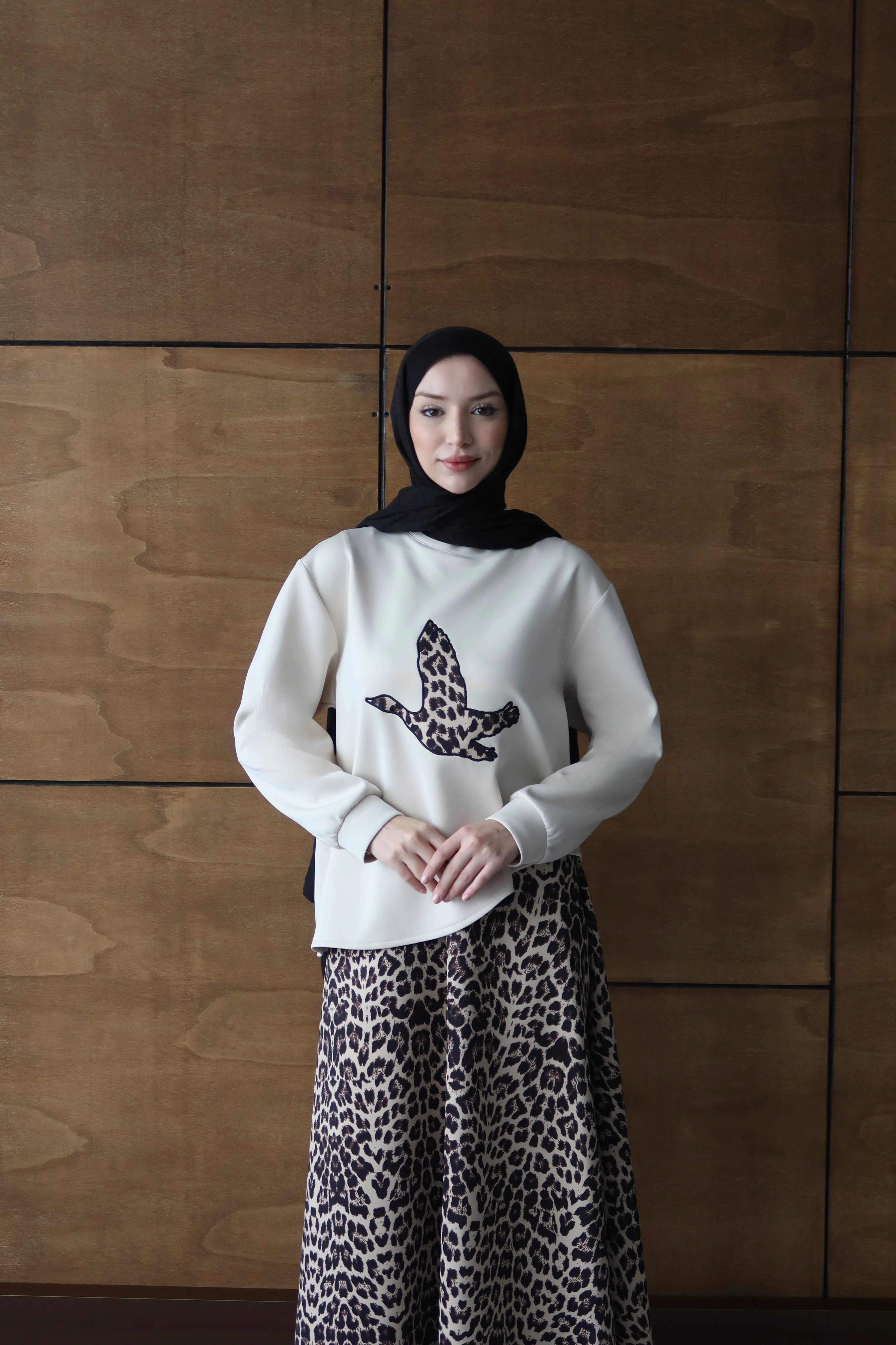 Emma Etekli Takım Taş 