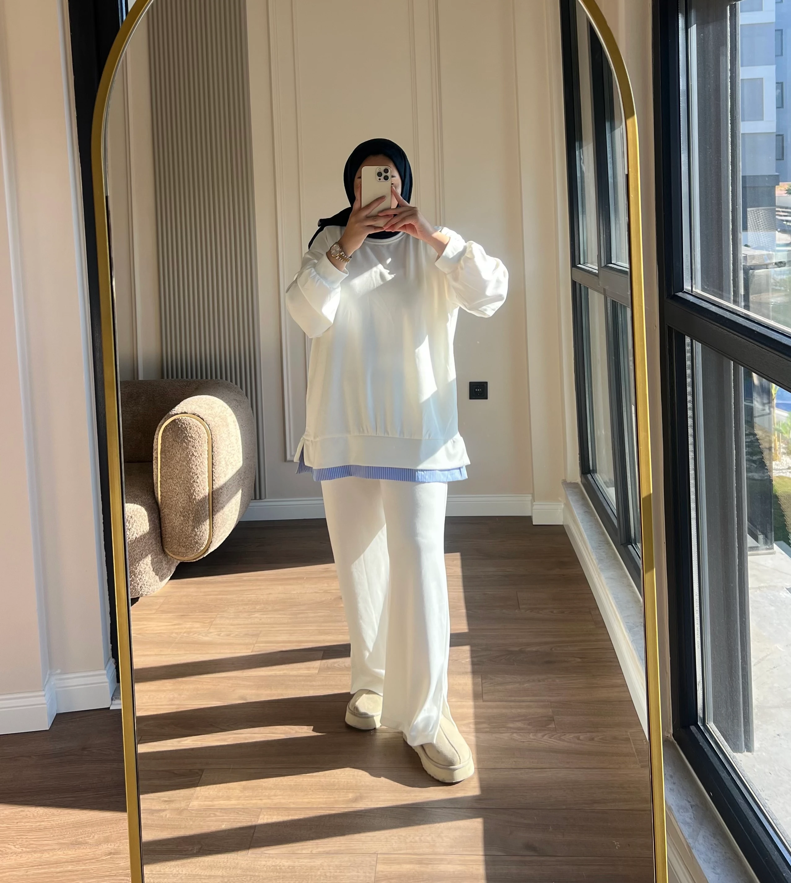 Gömlek Detaylı Oysh Takım Beyaz