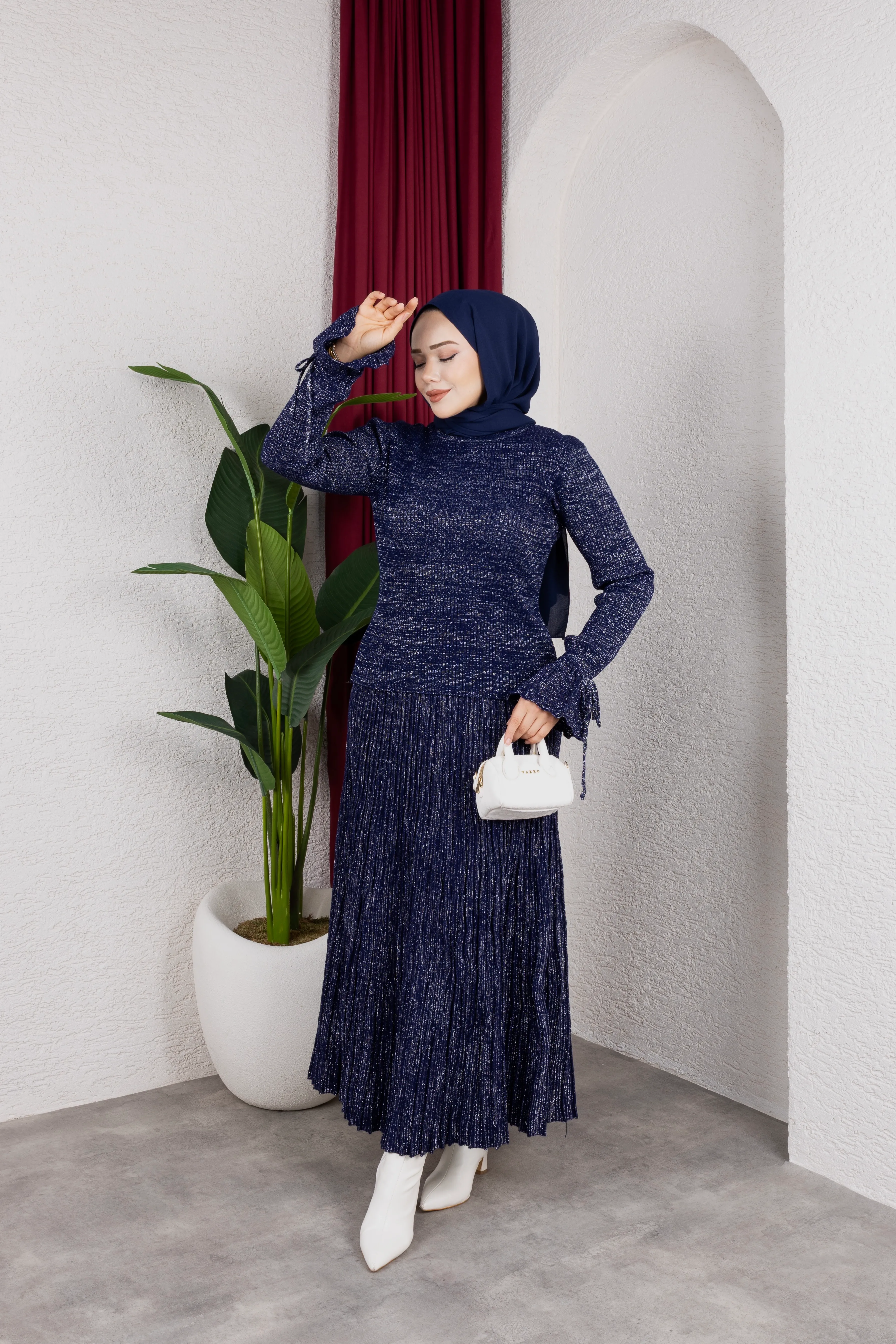 Simli Etekli Triko Takım Lacivert