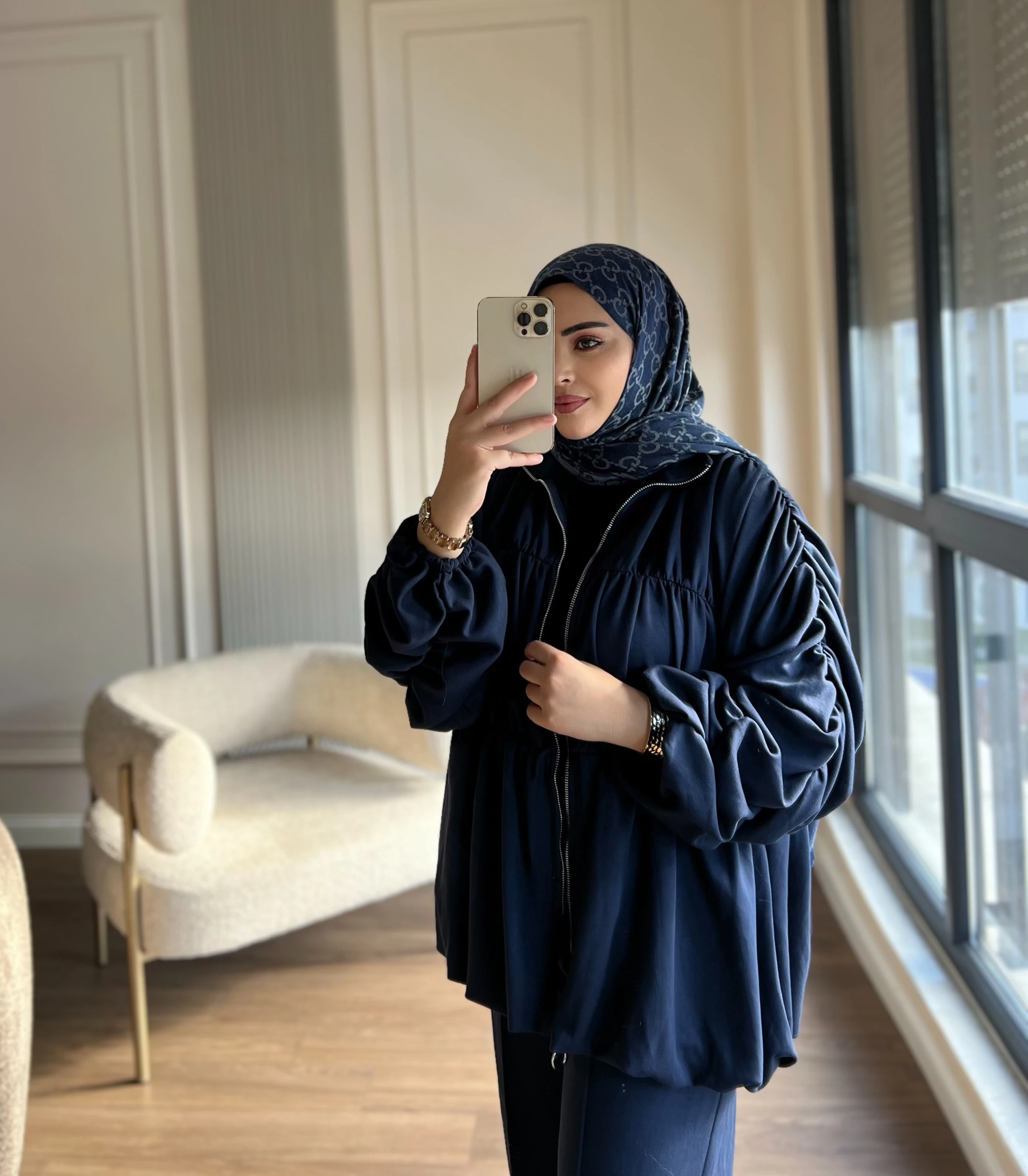 Büzgü Detaylı Pantolonlu Takım Lacivert 