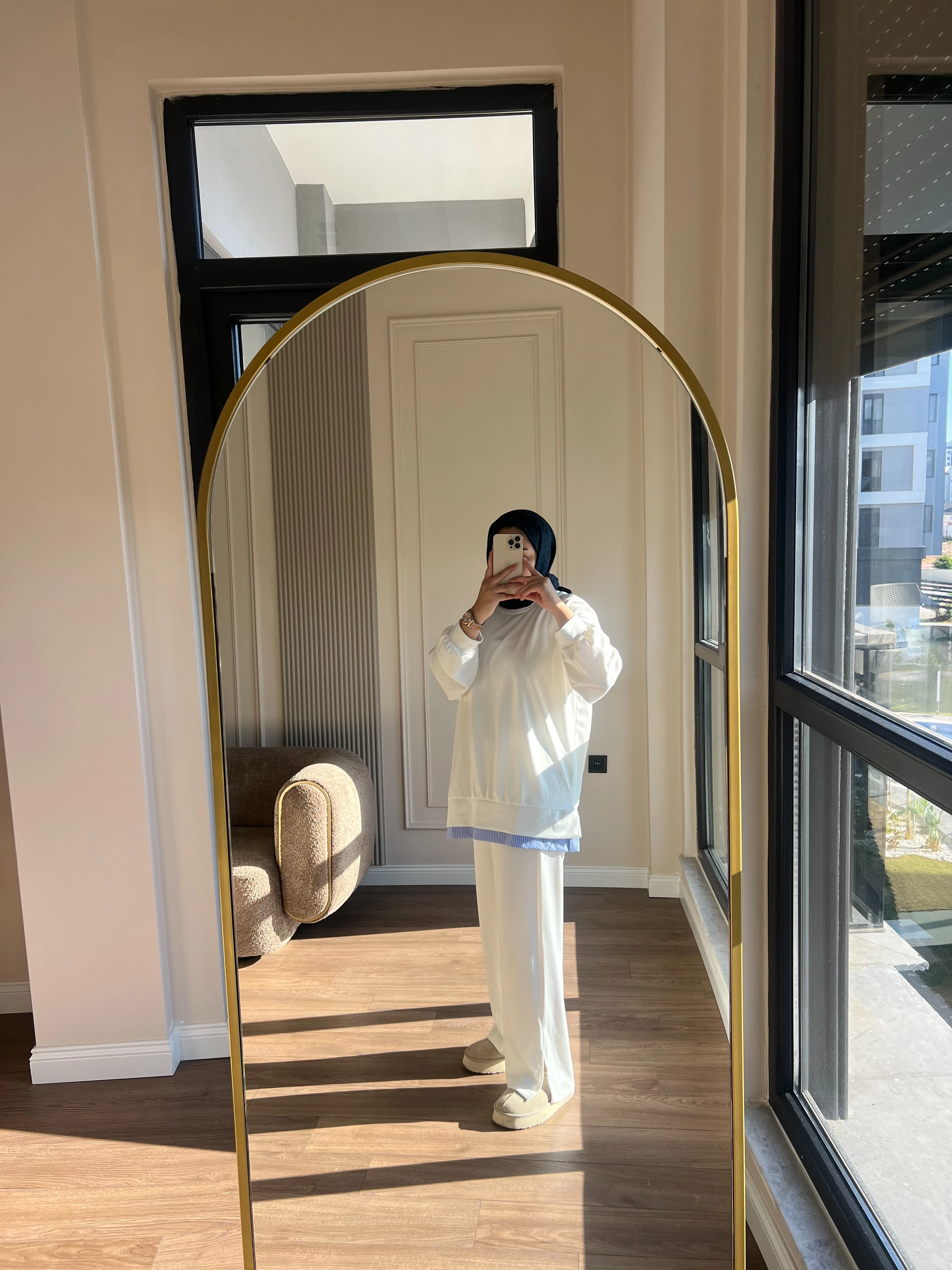 Gömlek Detaylı Oysh Takım Beyaz