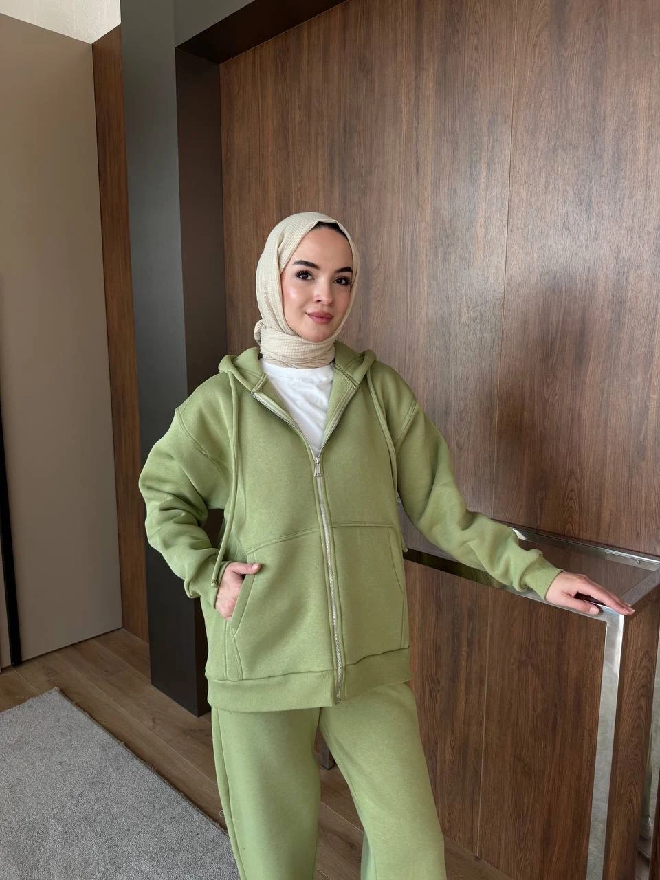 Üç İplik Fermuarlı Pantolonlu Takım Yeşil 