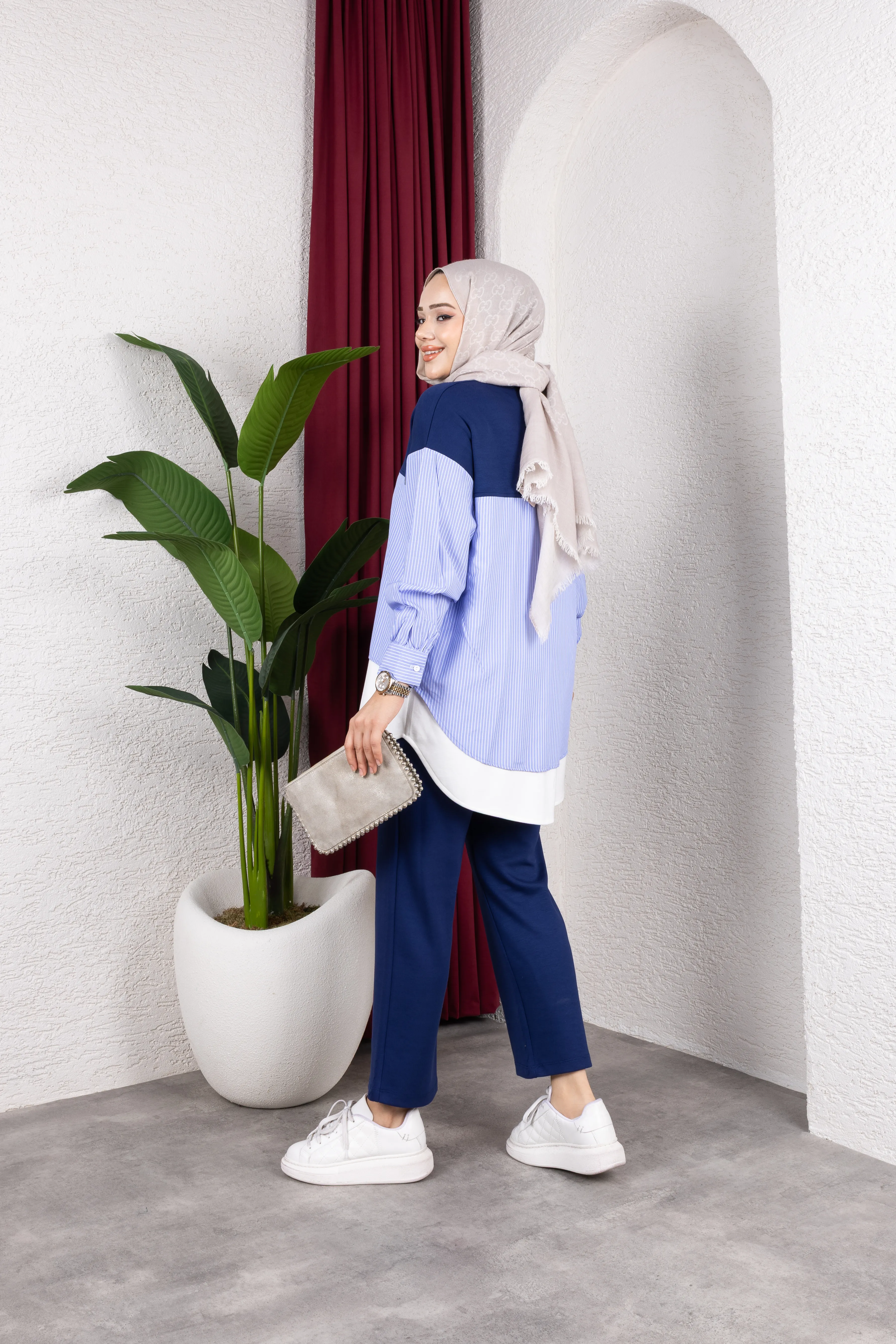 Gömlek Detaylı Premıum Takım 