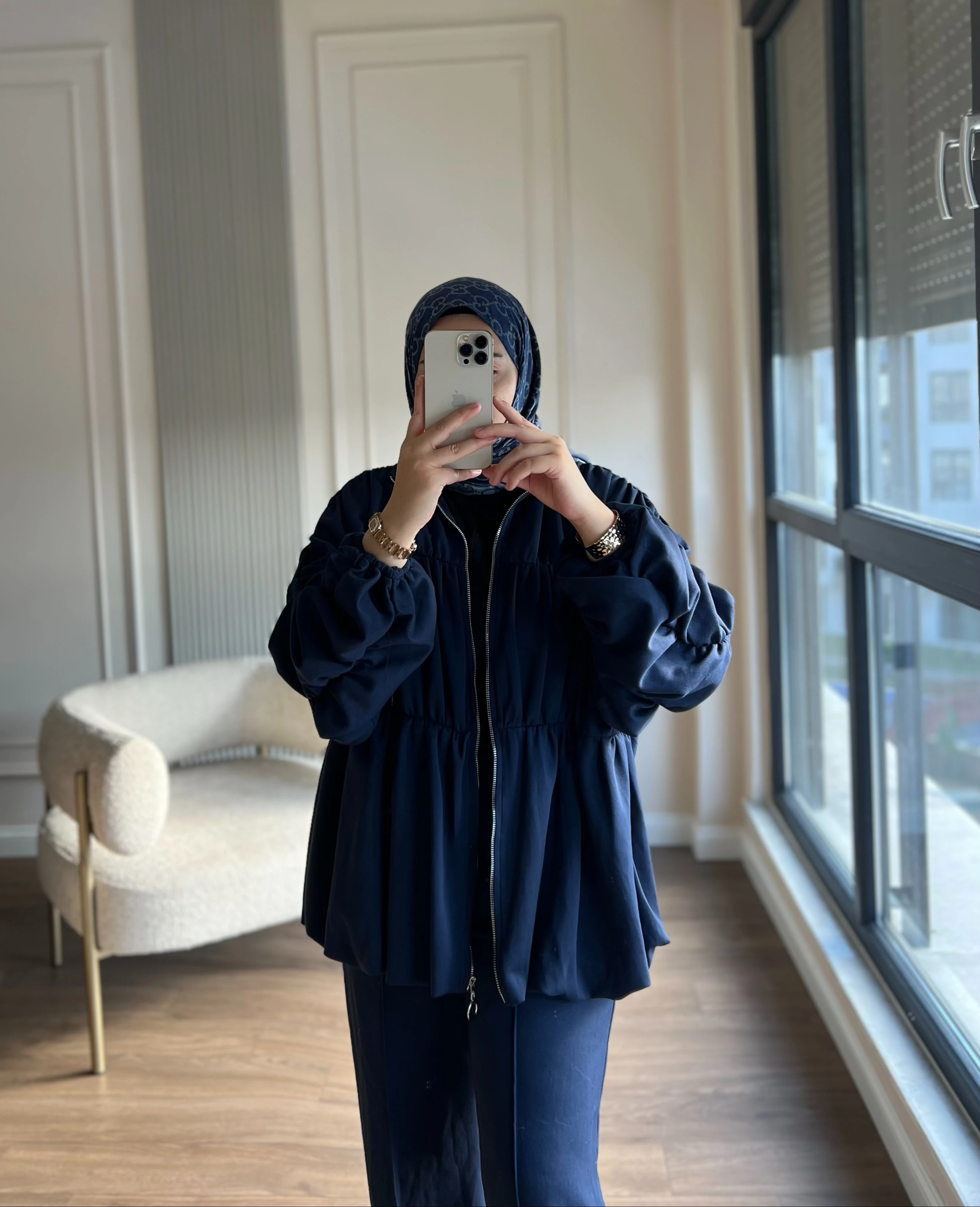 Büzgü Detaylı Pantolonlu Takım Lacivert 