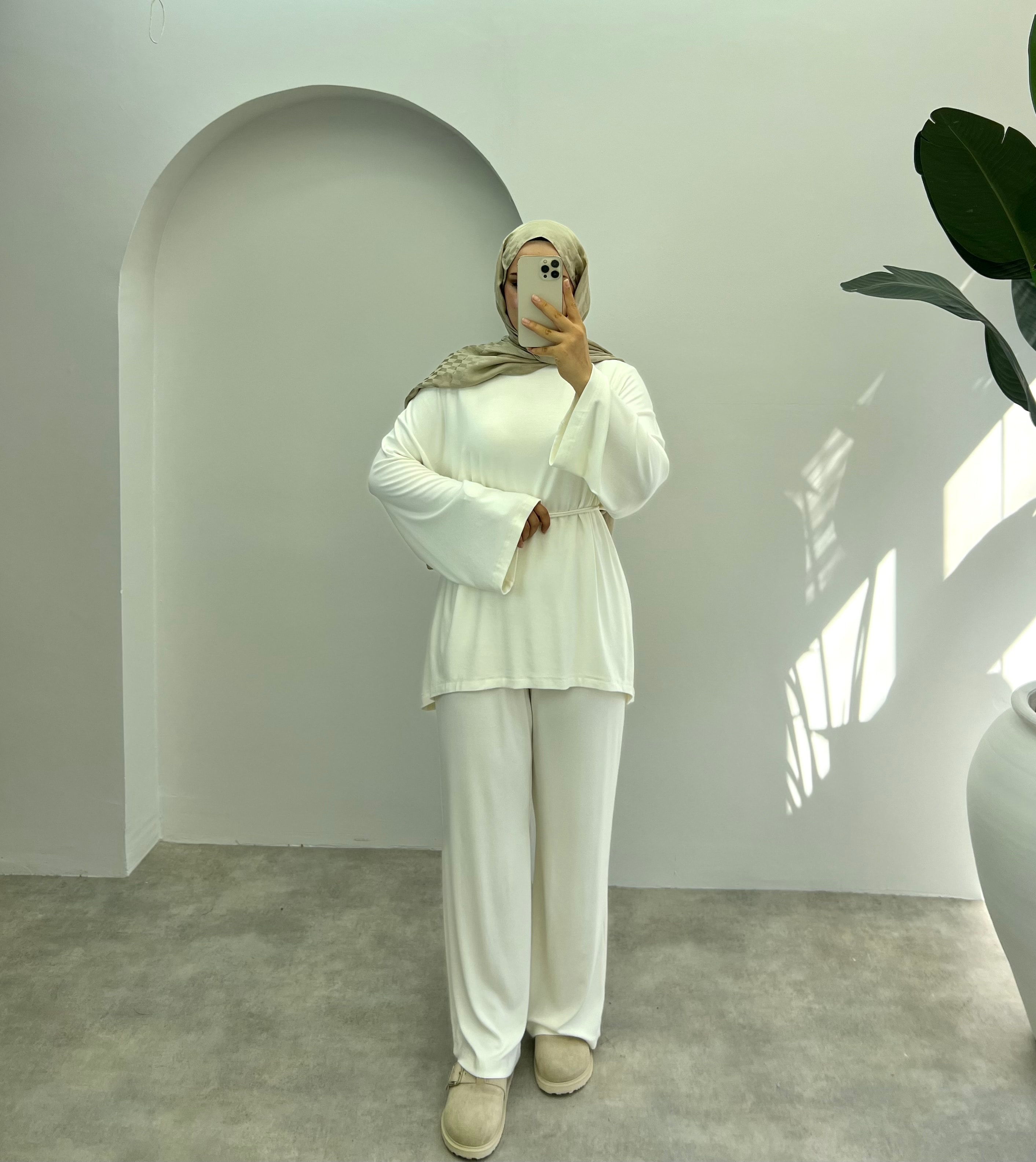 Bağlama Detaylı Mona Takım Beyaz 