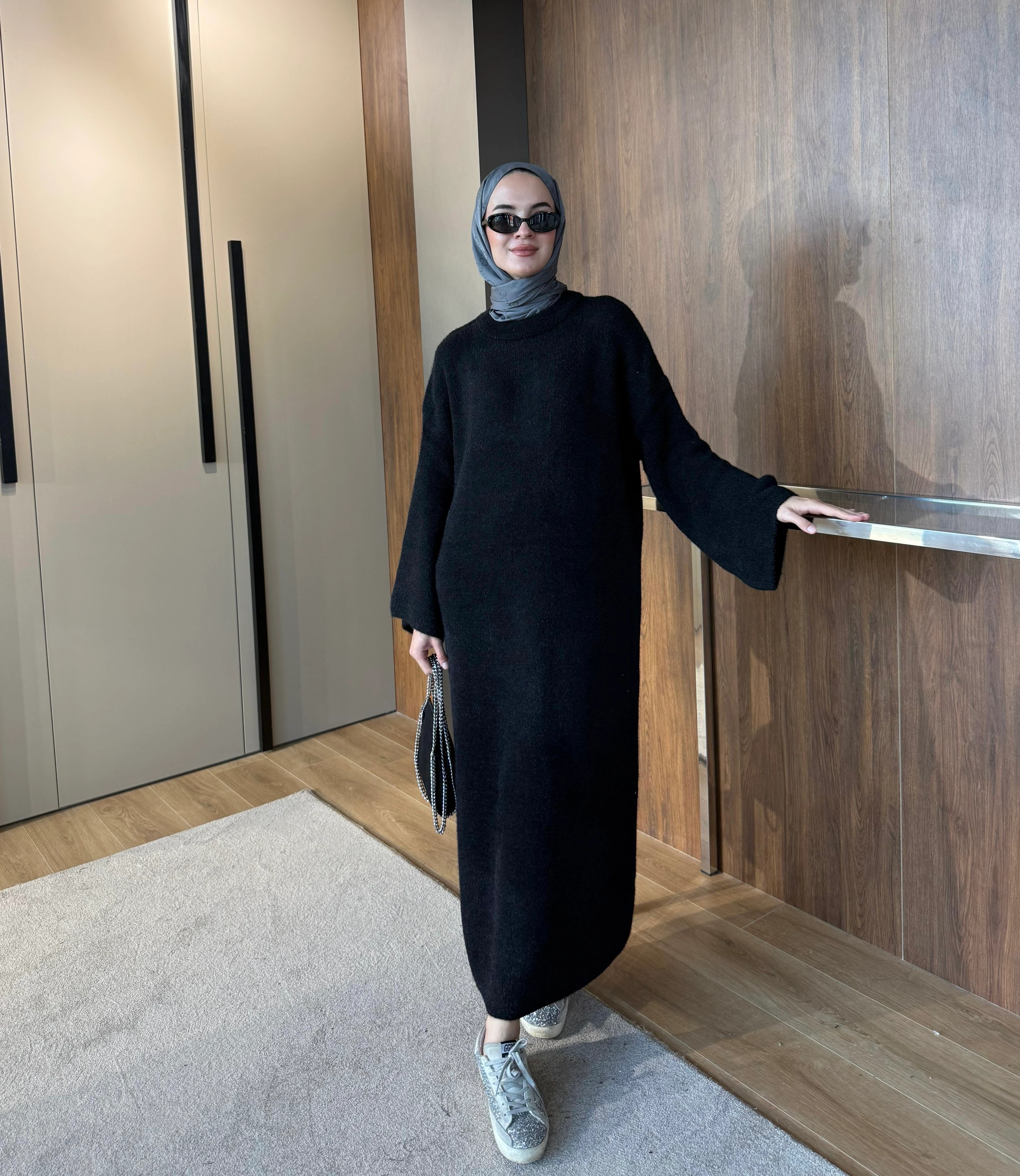 Sakallı Triko Elbise Siyah 