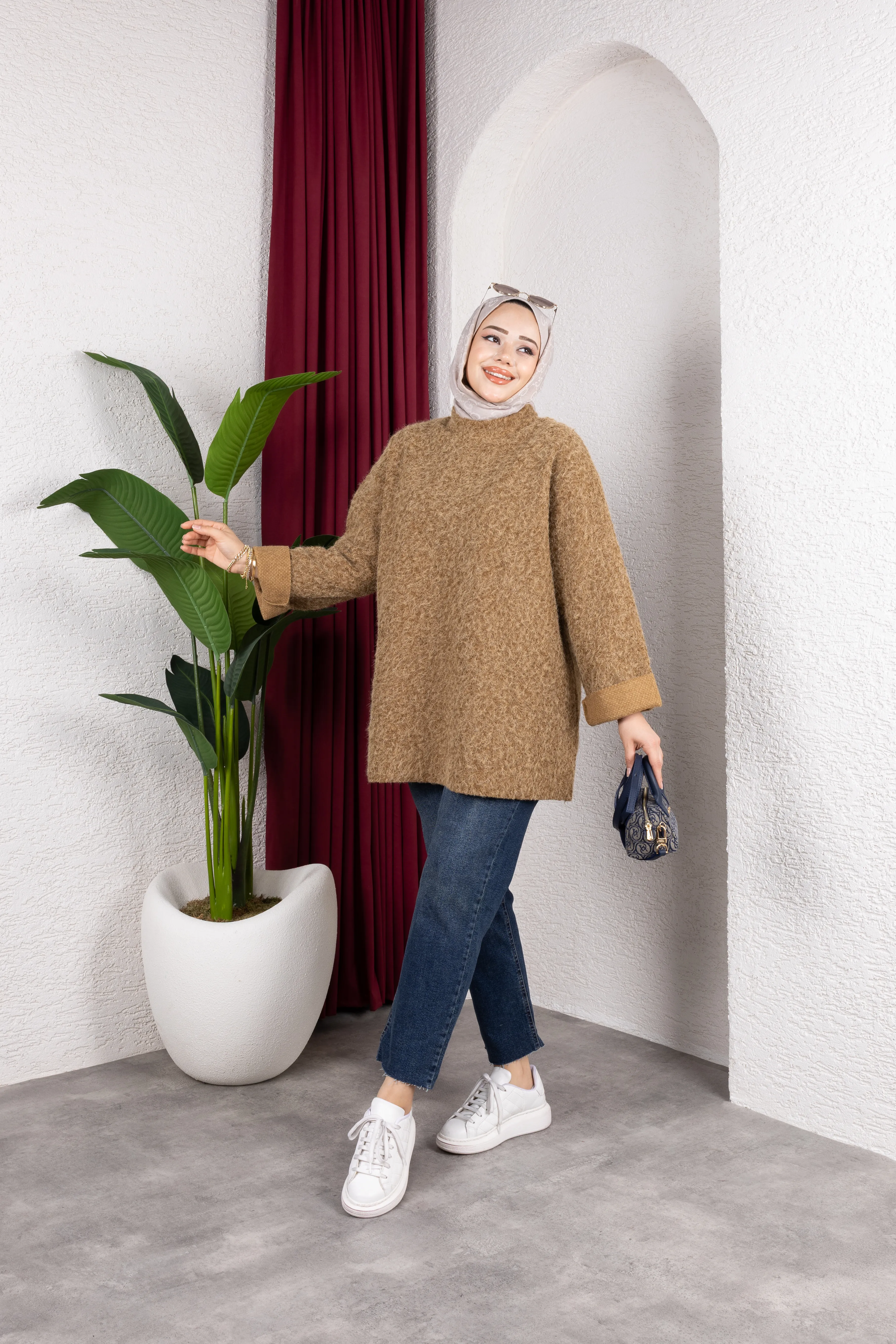 Amira Kazak Sütlü Kahve