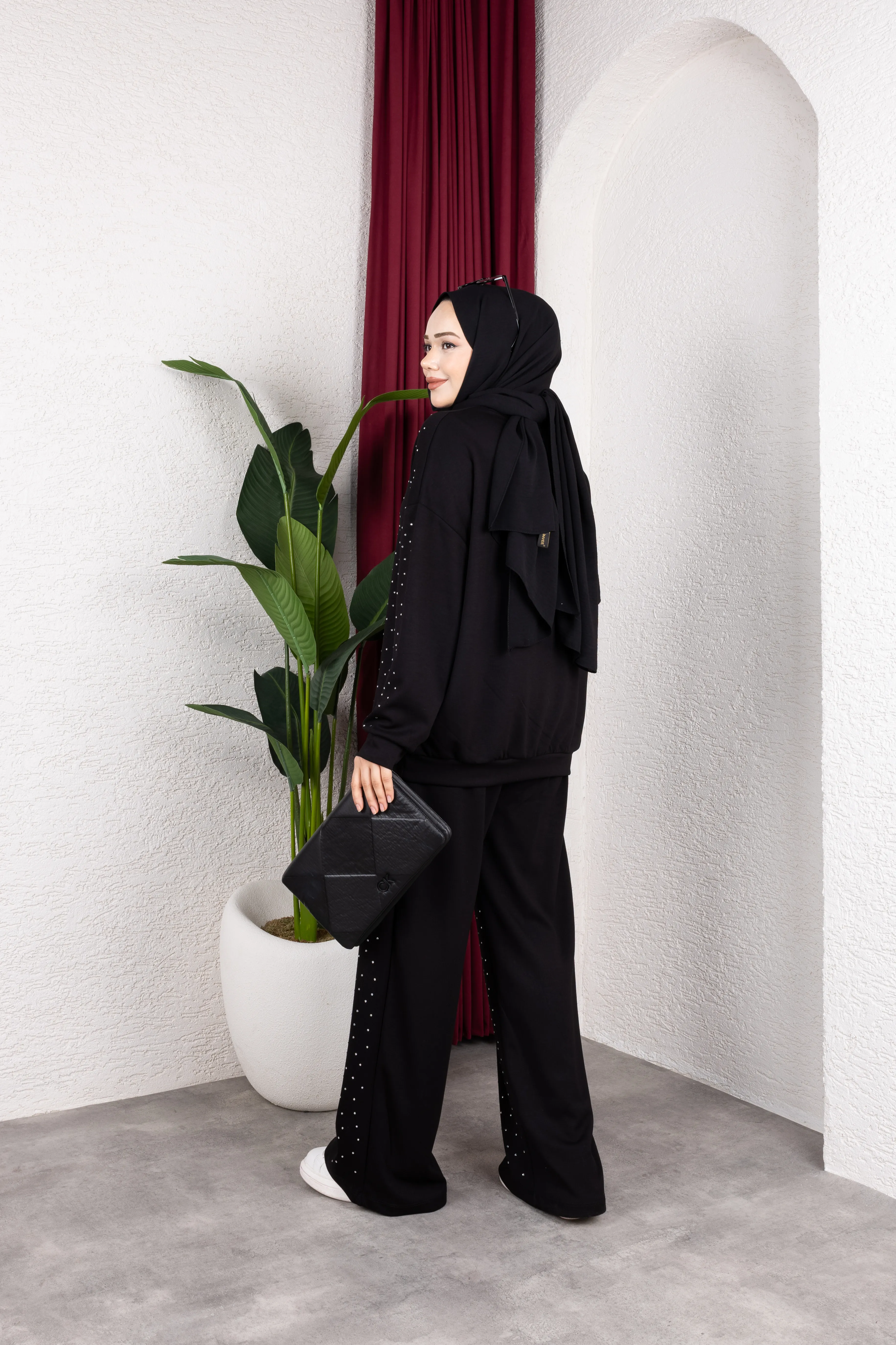 Daina Taşlı  Pantolonlu Takım Siyah