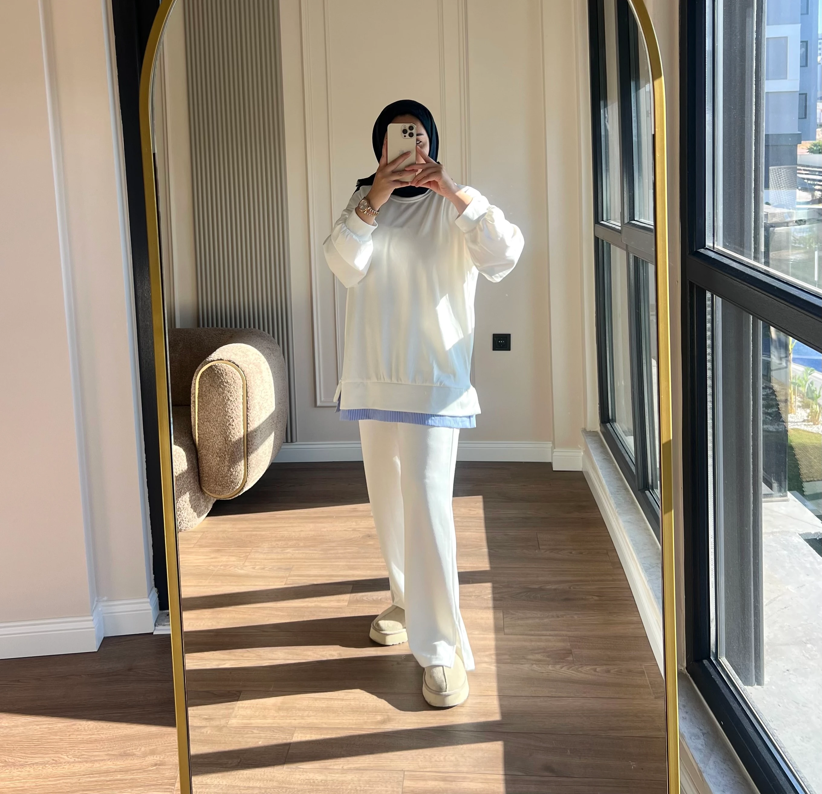 Gömlek Detaylı Oysh Takım Beyaz