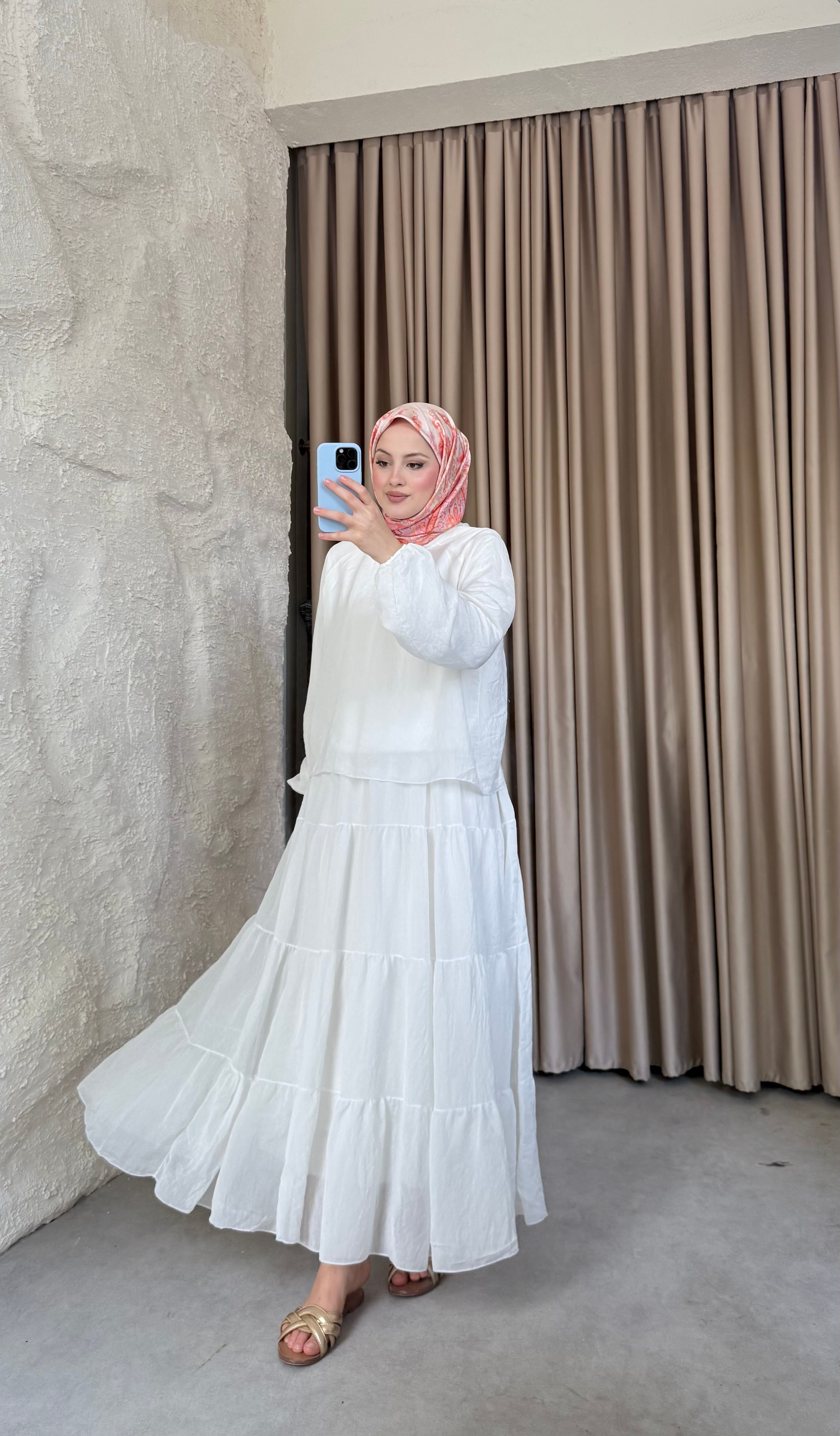 Nora Etekli Takım Beyaz 