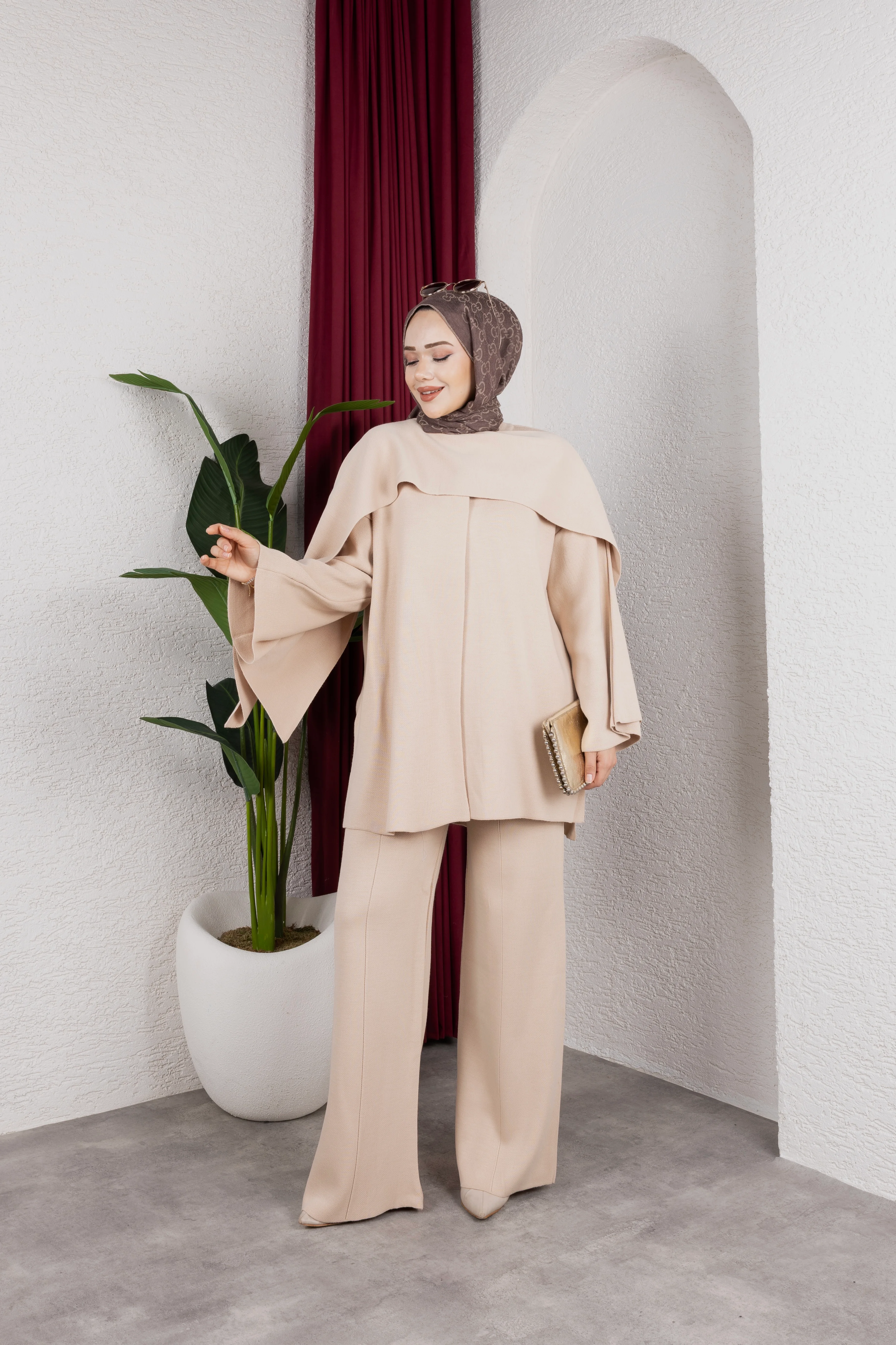 Şal Yaka Triko Pantolonlu Takum