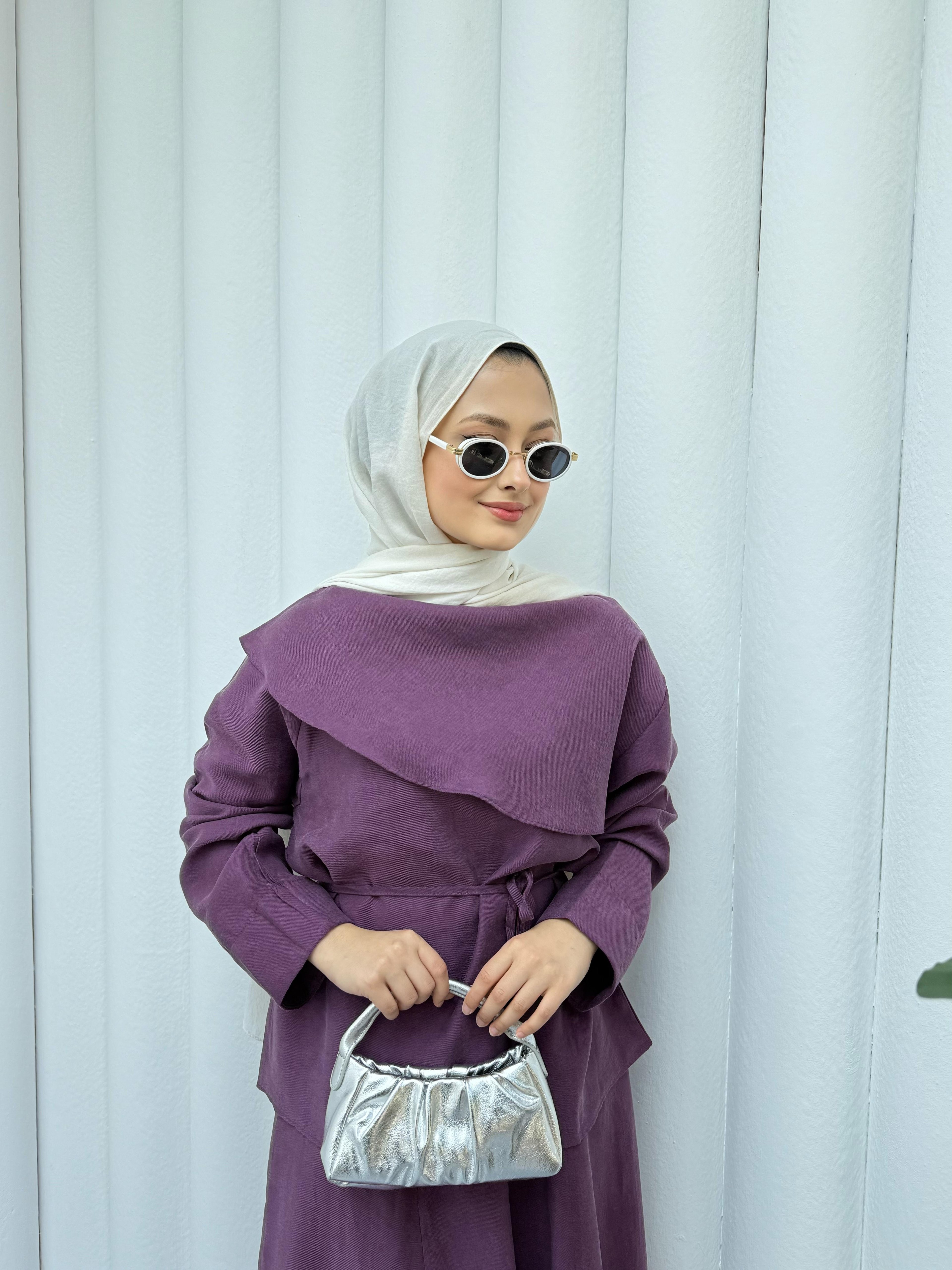 Pelerin Detaylı Etek Takım