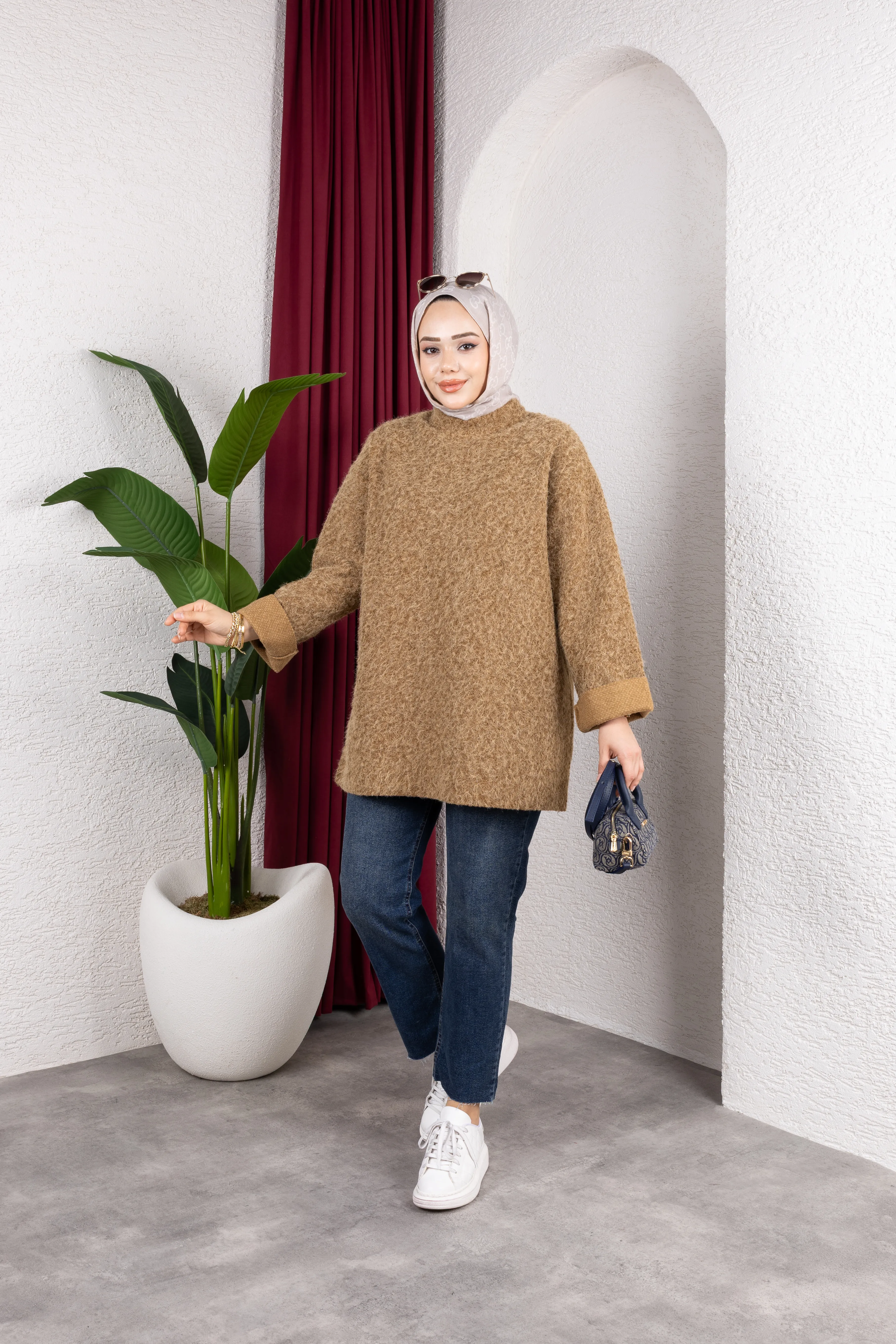 Amira Kazak Sütlü Kahve