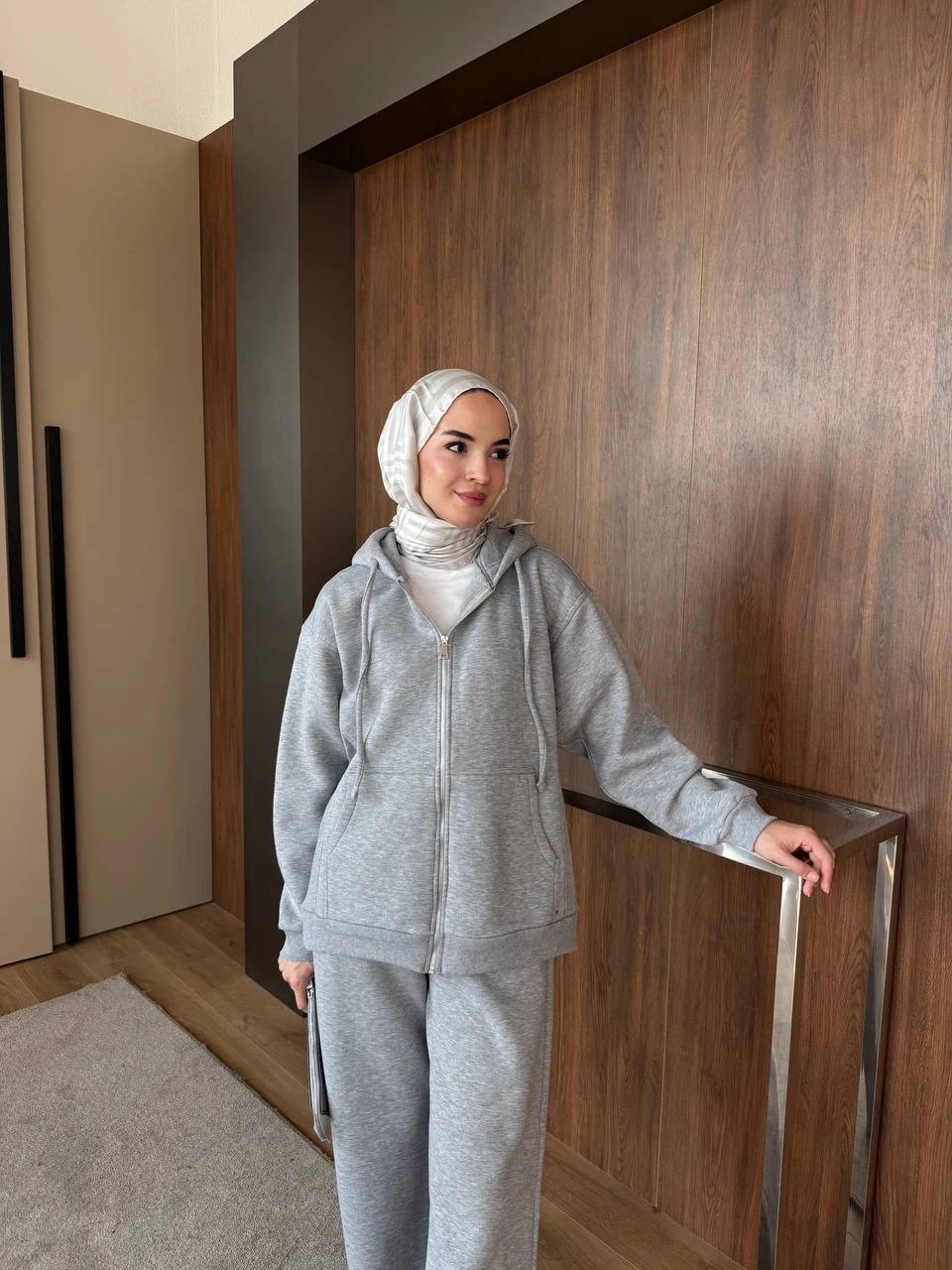 Üç İplik Fermuarlı Pantolonlu Takım Gri 