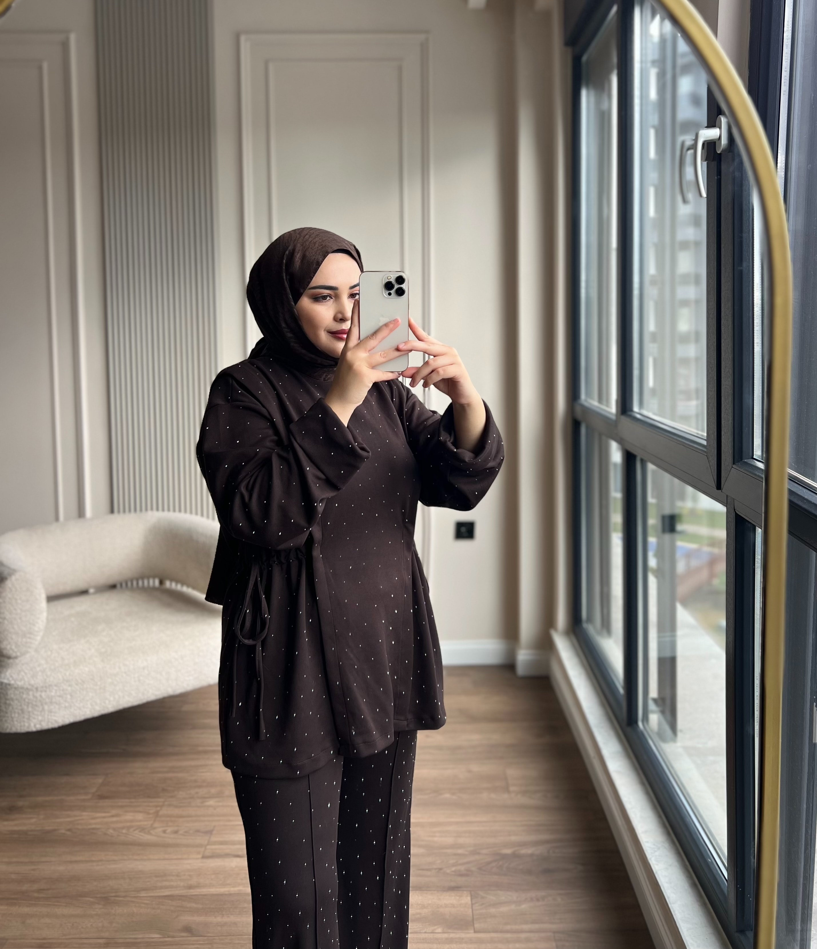 Taşlı Premıum Oysh Takım Kahverengi 