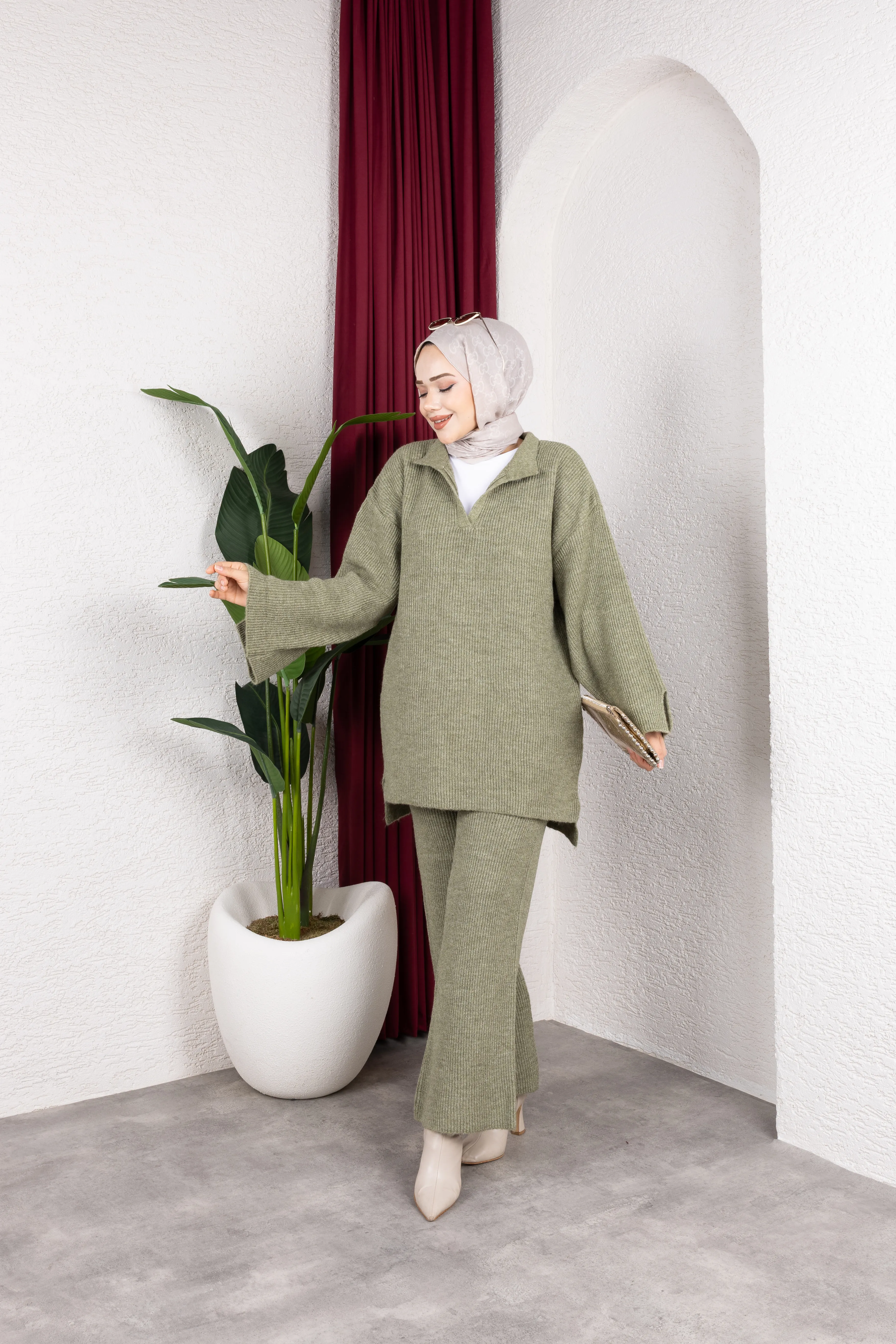 V Yaka Premıum Pantolonlu  Takım Yeşil