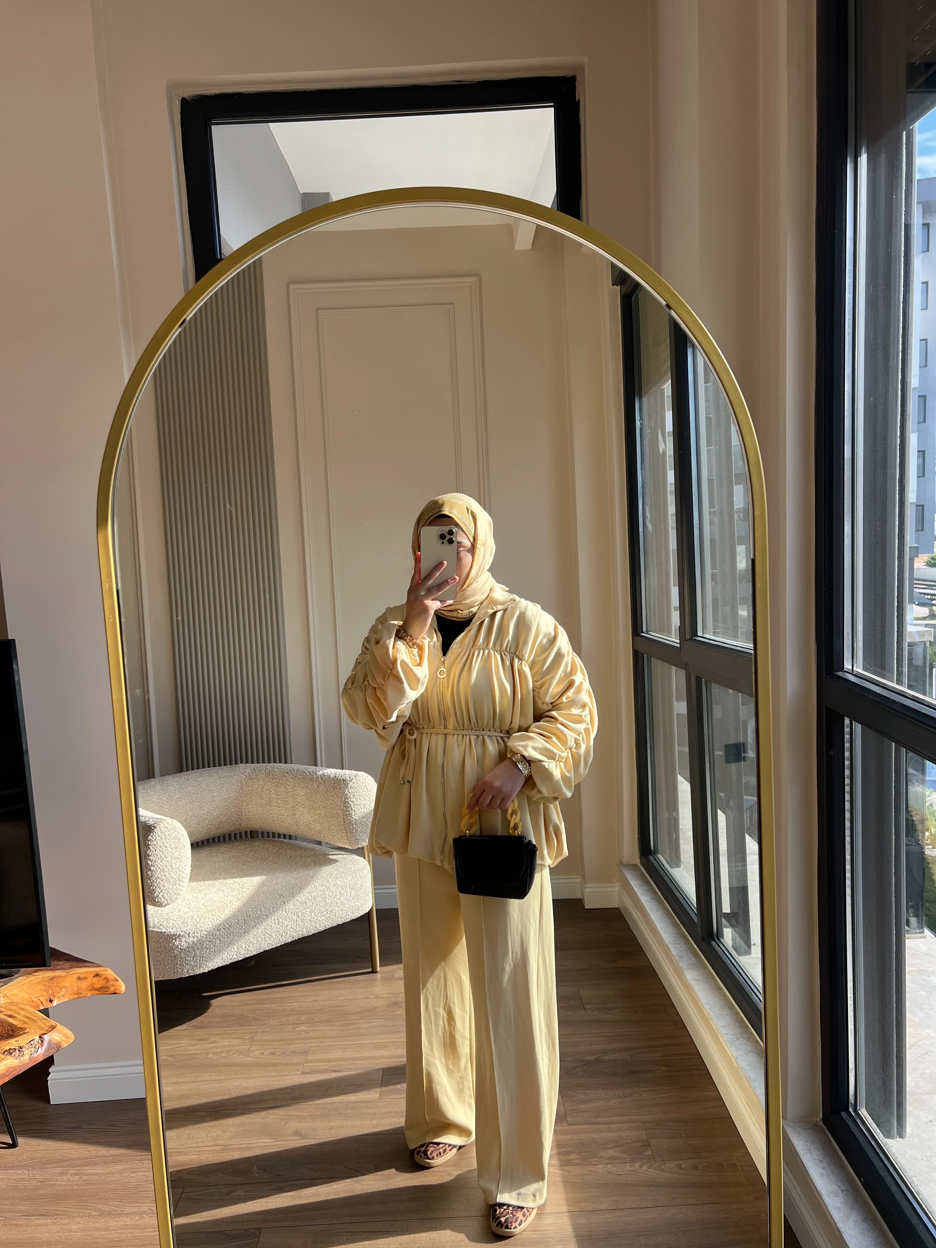 Büzgü Detay Pantolonlu Takım Sarı 