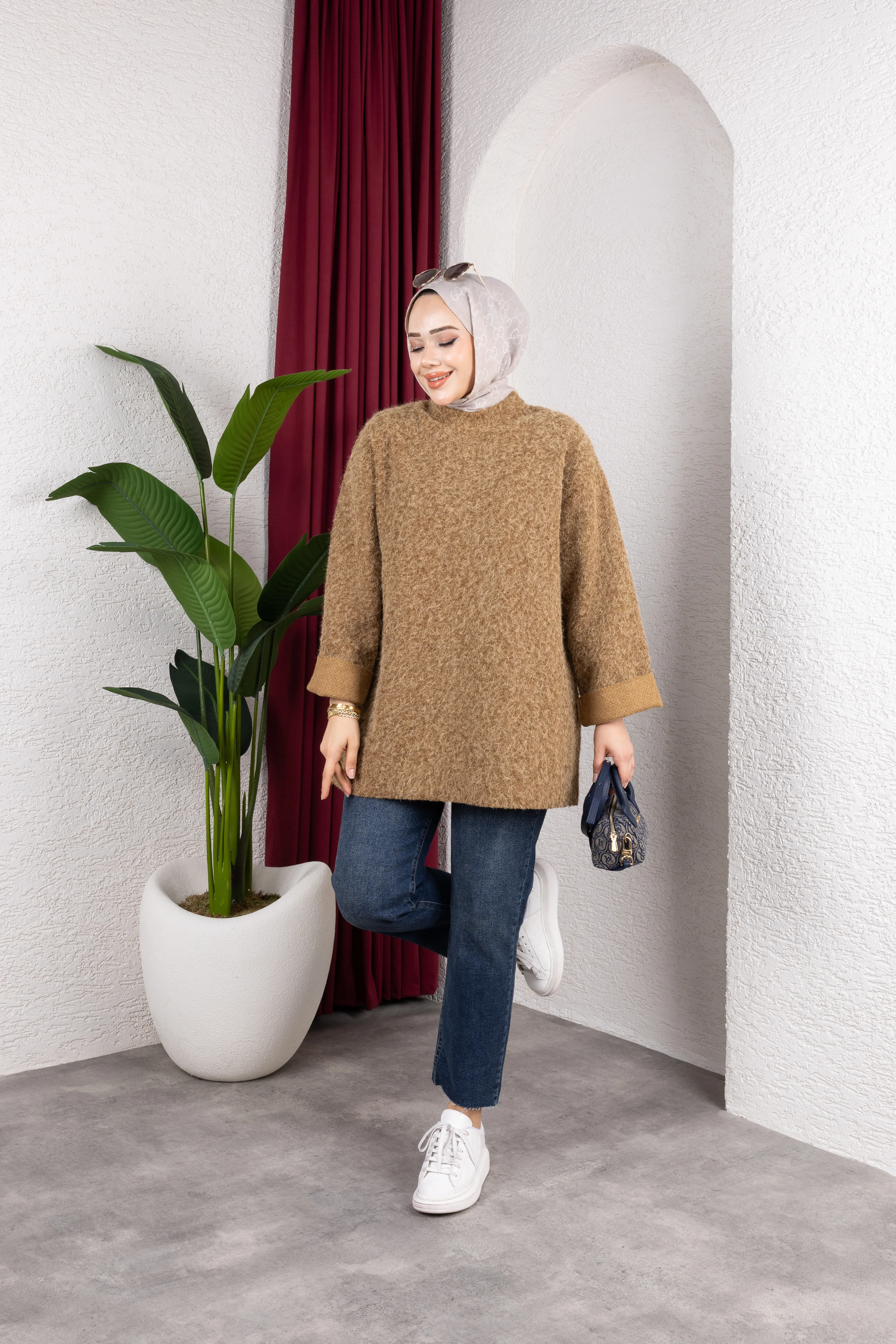 Amira Kazak Sütlü Kahve