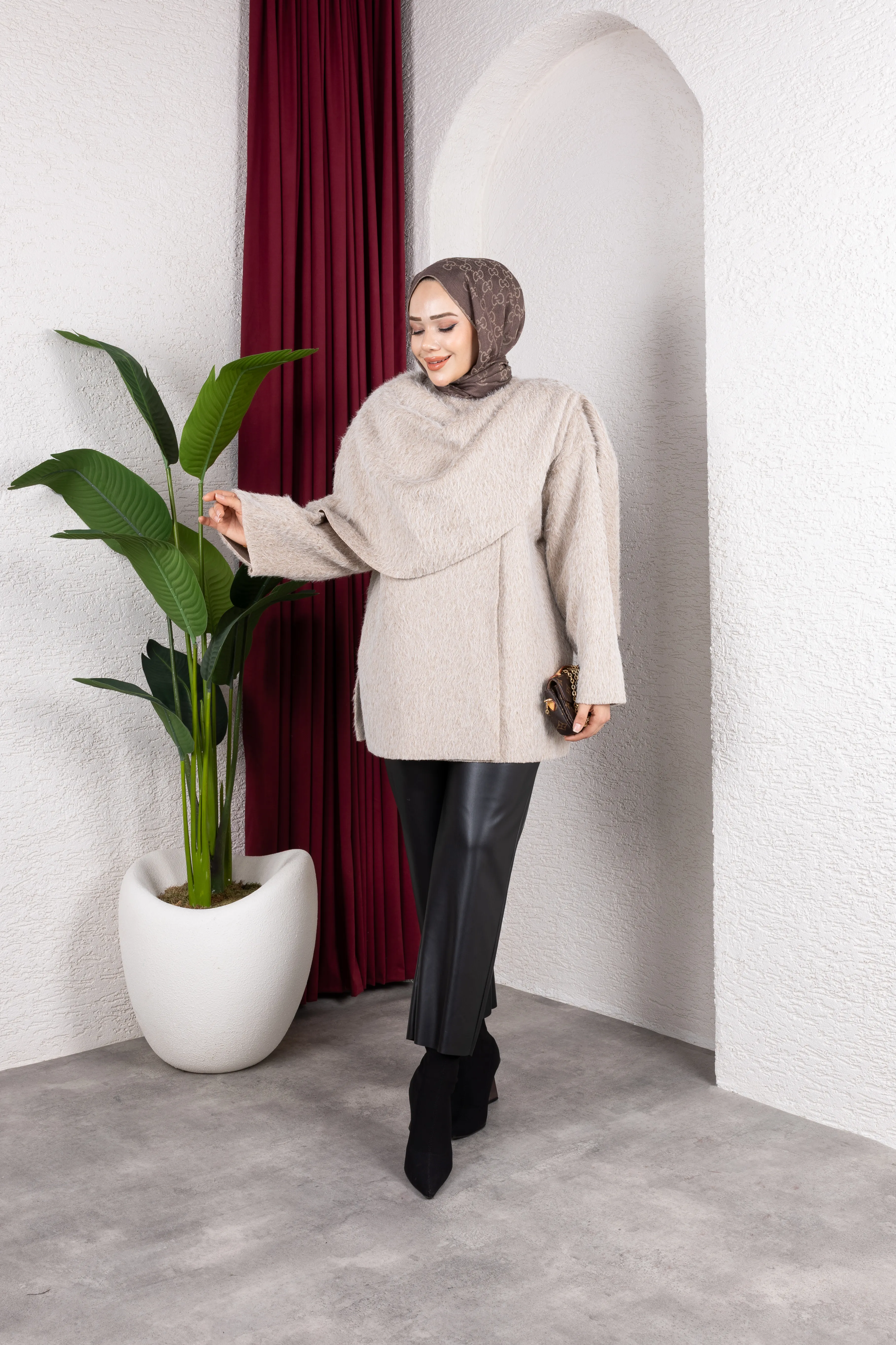 Eva Şal Yaka Kaban Vizon