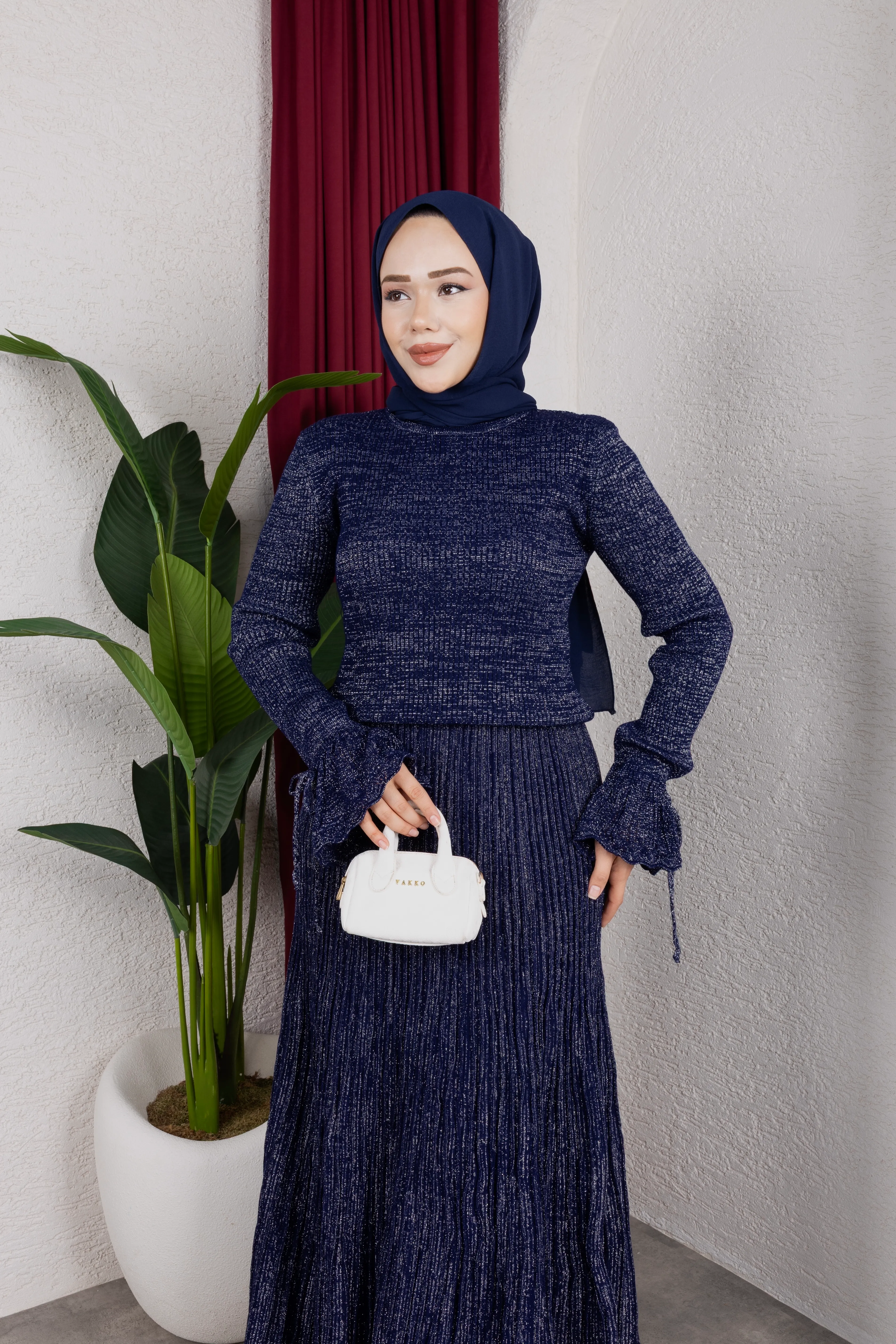 Simli Etekli Triko Takım Lacivert