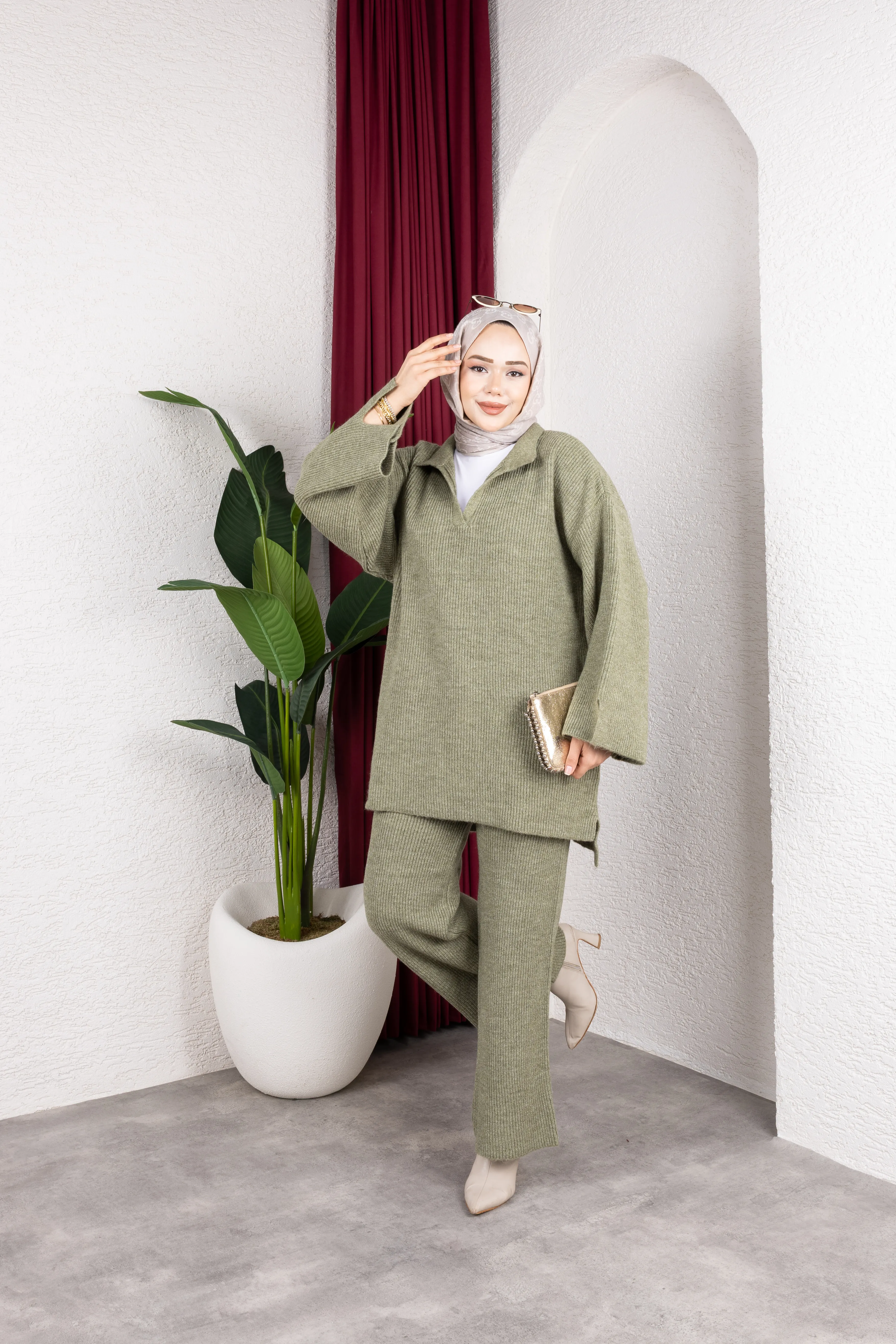 V Yaka Premıum Pantolonlu  Takım Yeşil